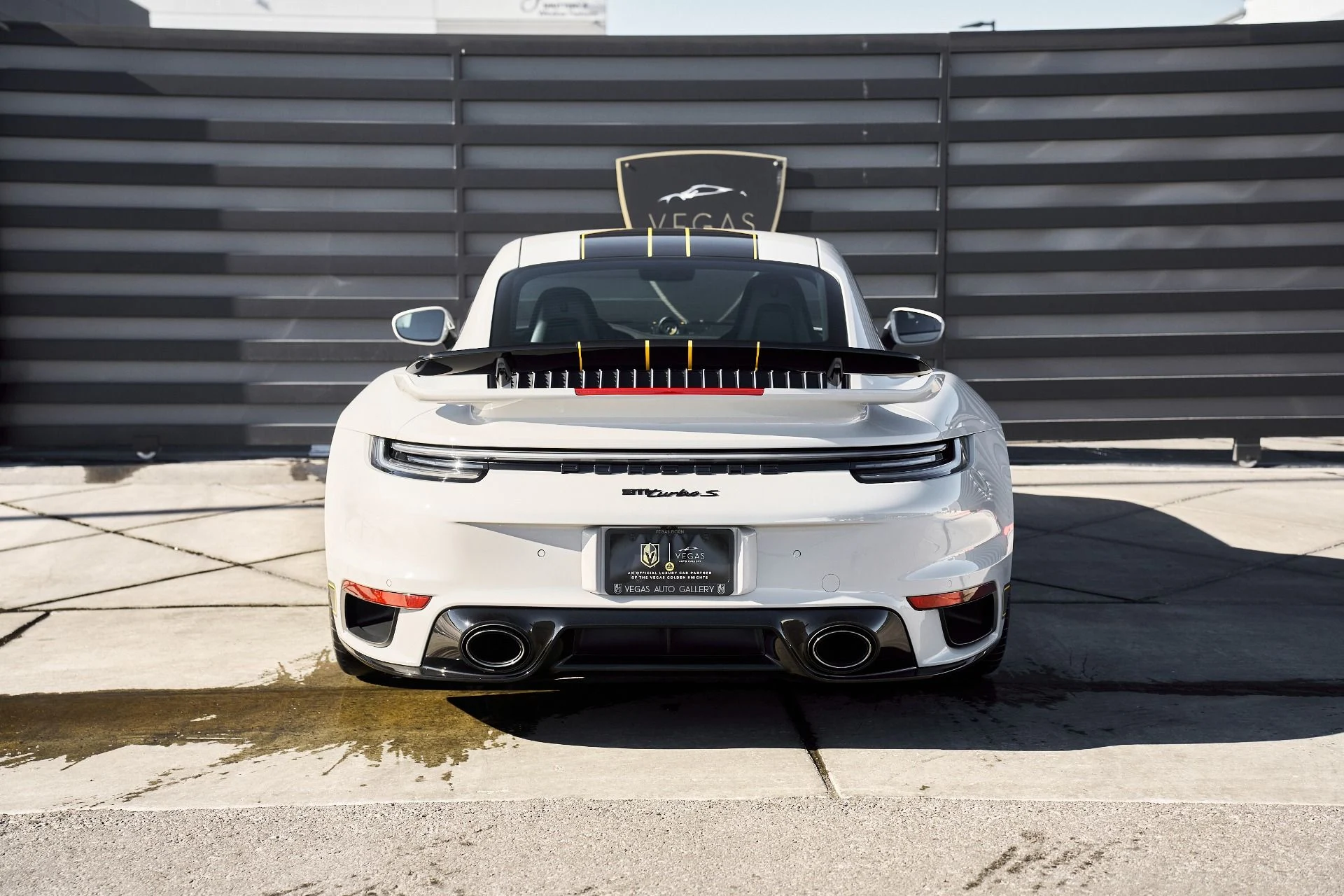 mph019_517266197_Used_2021_Porsche_911_Turbo_S_1765592914_3950e316f4