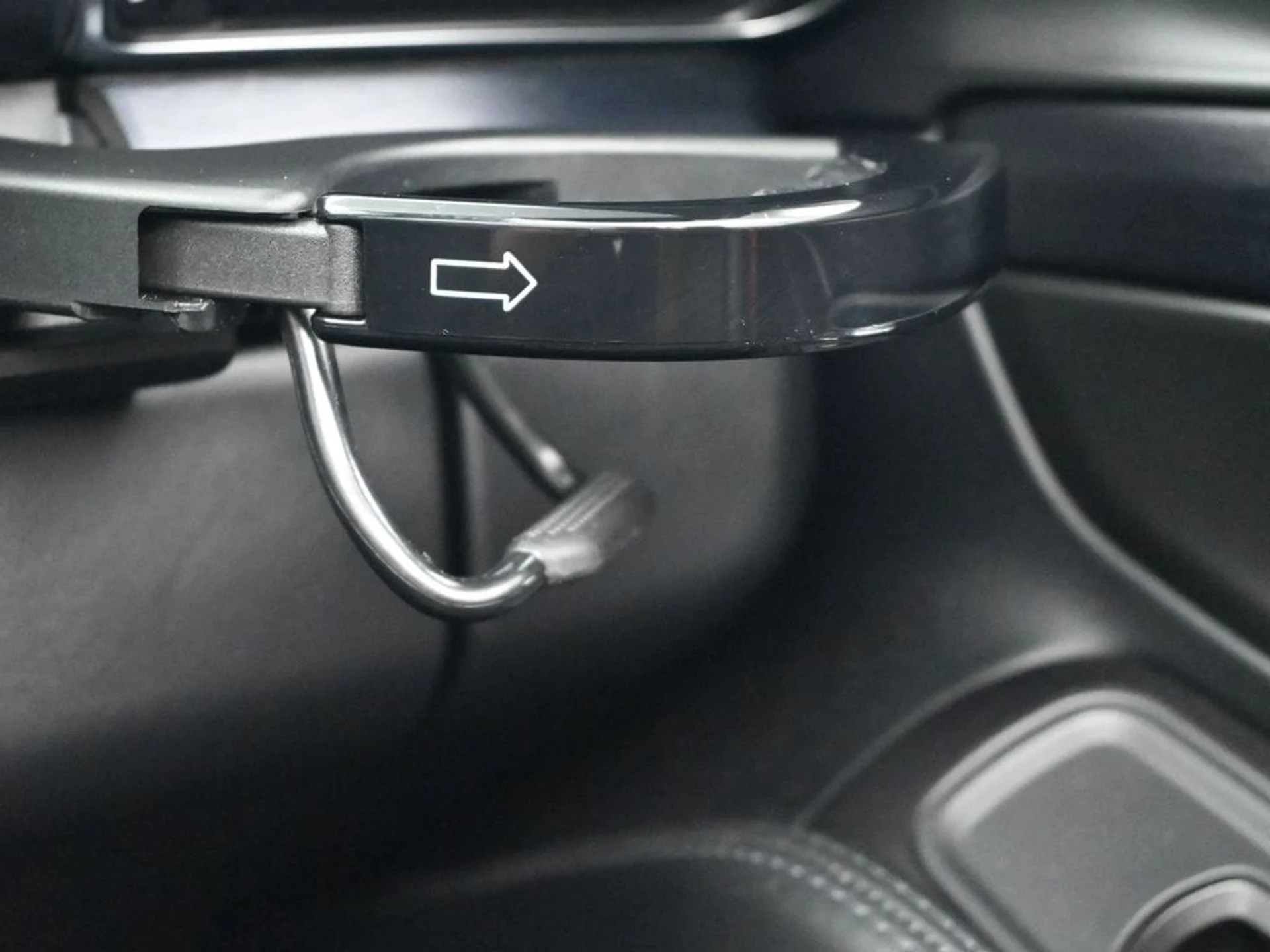 mph019_521343712_044e160edcbbcde9f5ccc2c3ed12ee67x_a57e935791