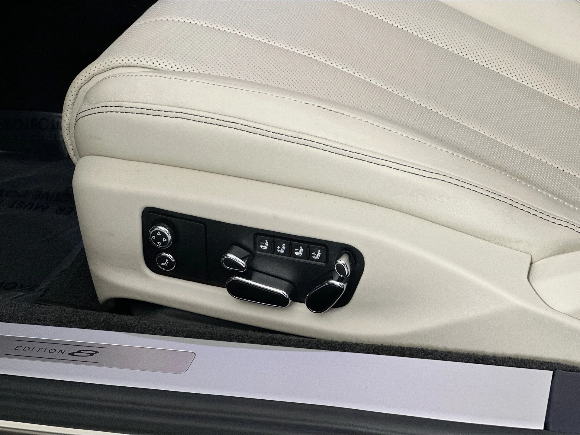 mph019_527886436_20_edc2e0a64c