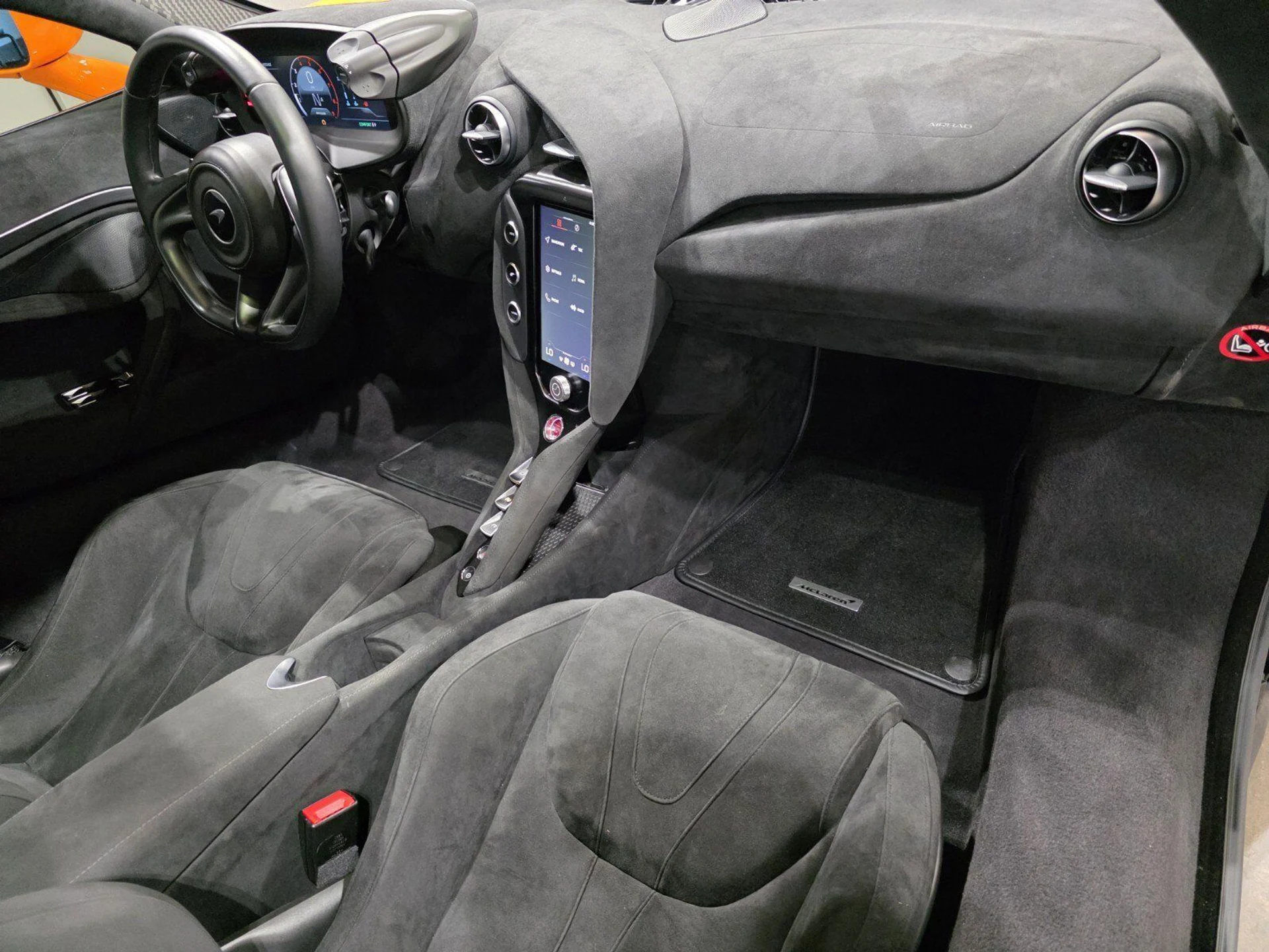 mph019_532576606_ae2839435f2f9fcb00065496d6f9d711_1c44cecd2e