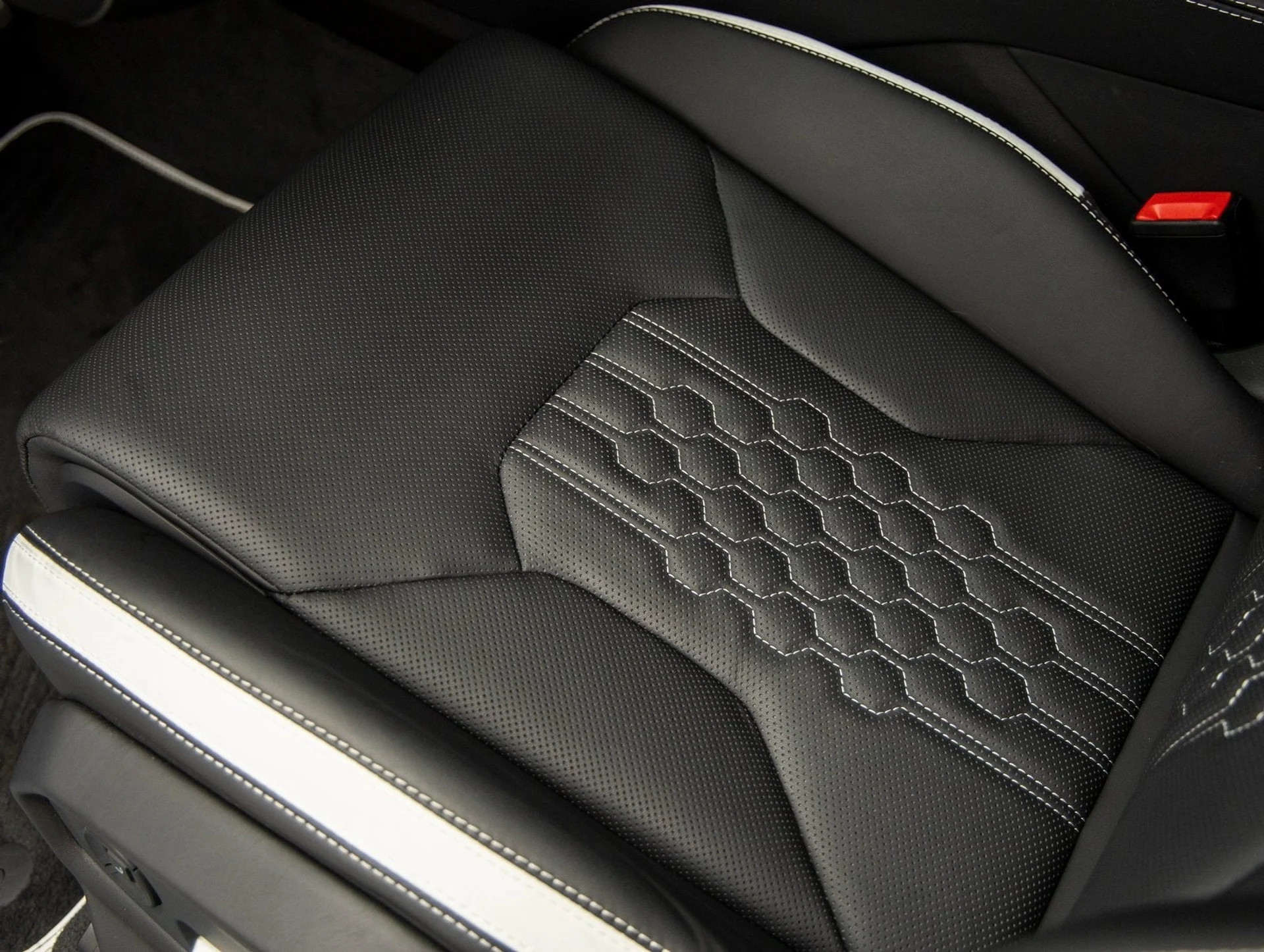 mph019_534635050_20_e948418eaa