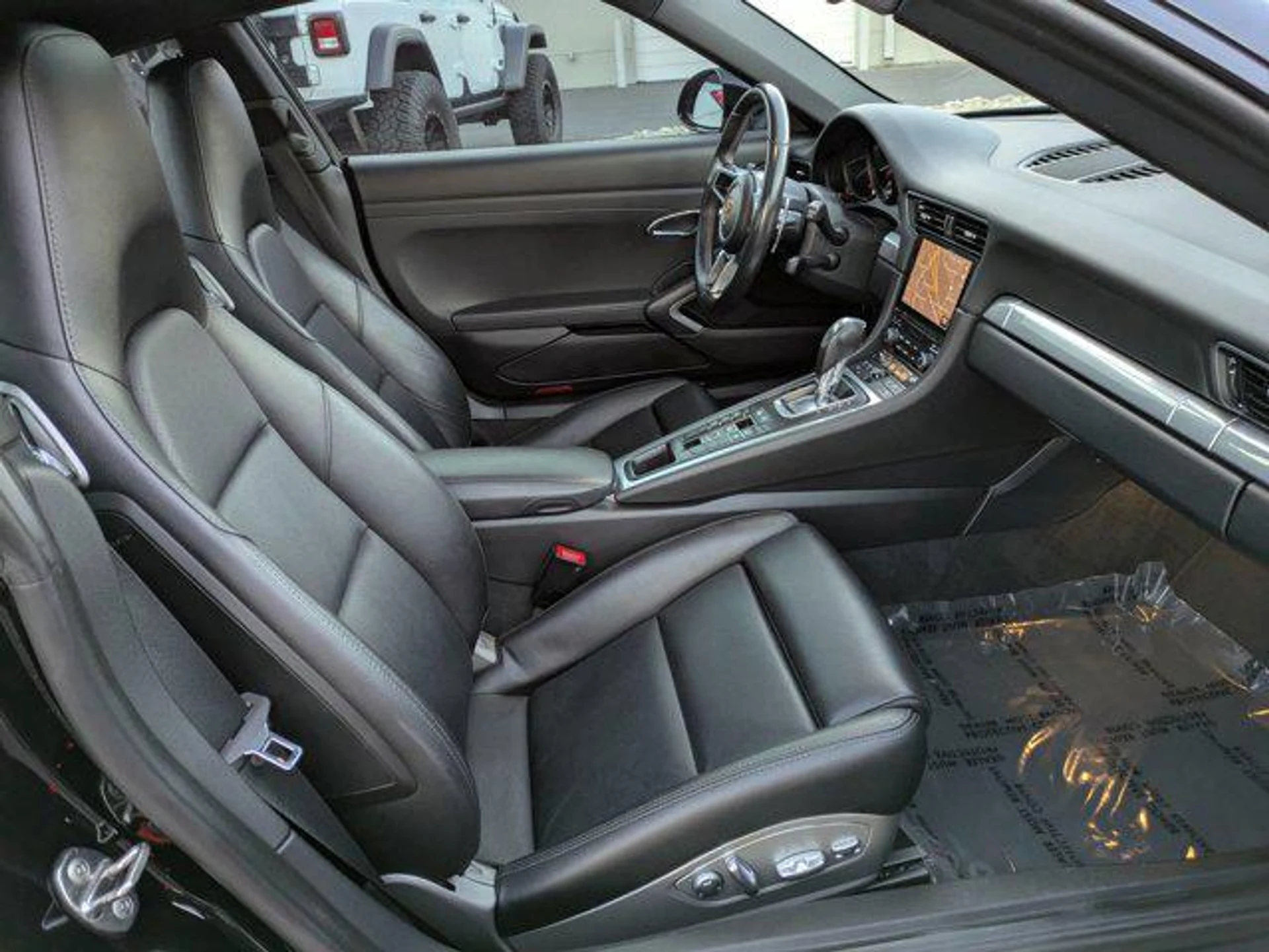 mph019_539431474_8_CB_92_LI_5_Vm_DZ_Rx_T_Jh_L2hixxjr8_8dd57352fb