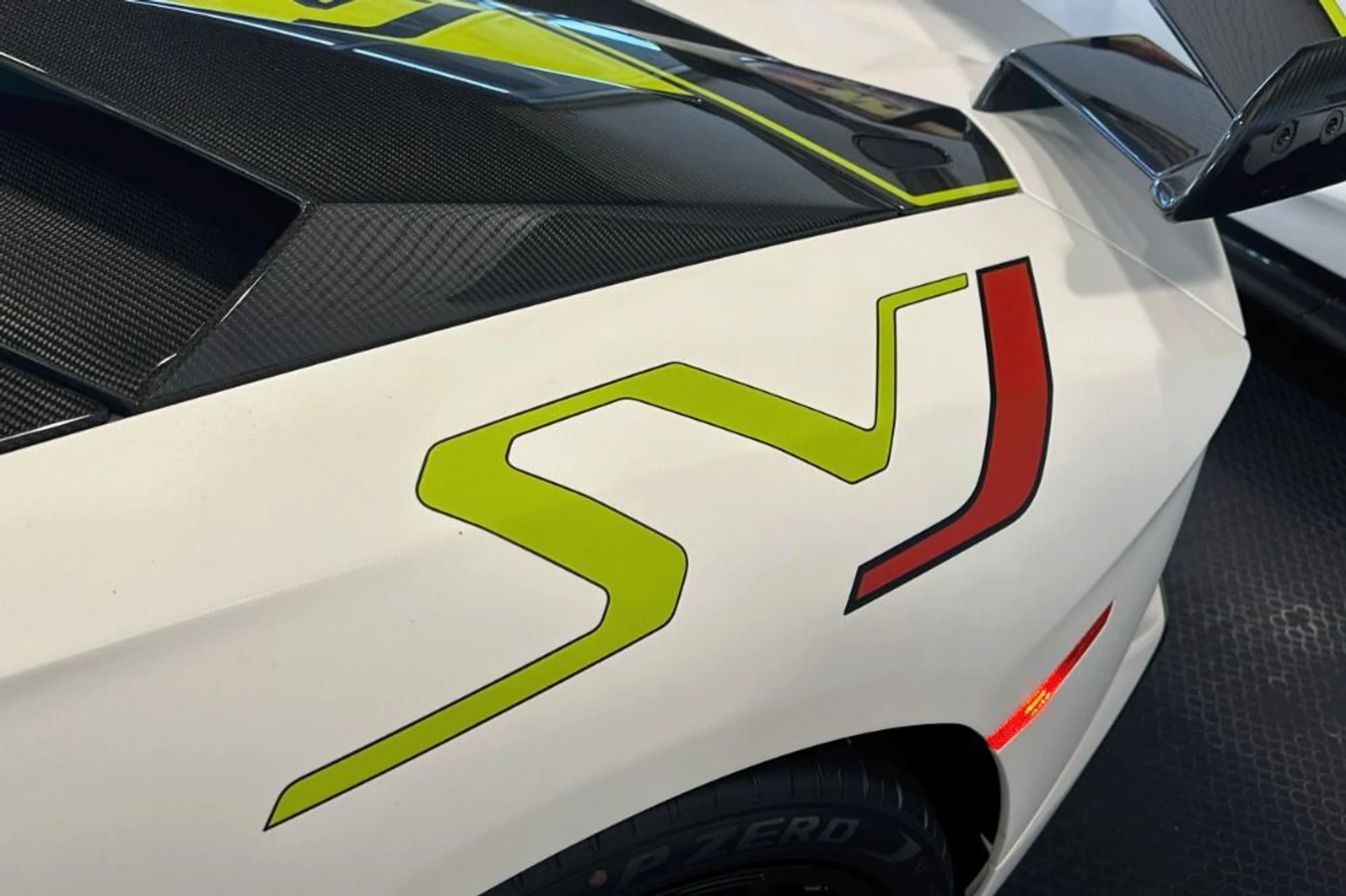 mph019_544436396_Used_2021_Lamborghini_Aventador_LP_770_4_SVJ_1765888214_4f6257bfda