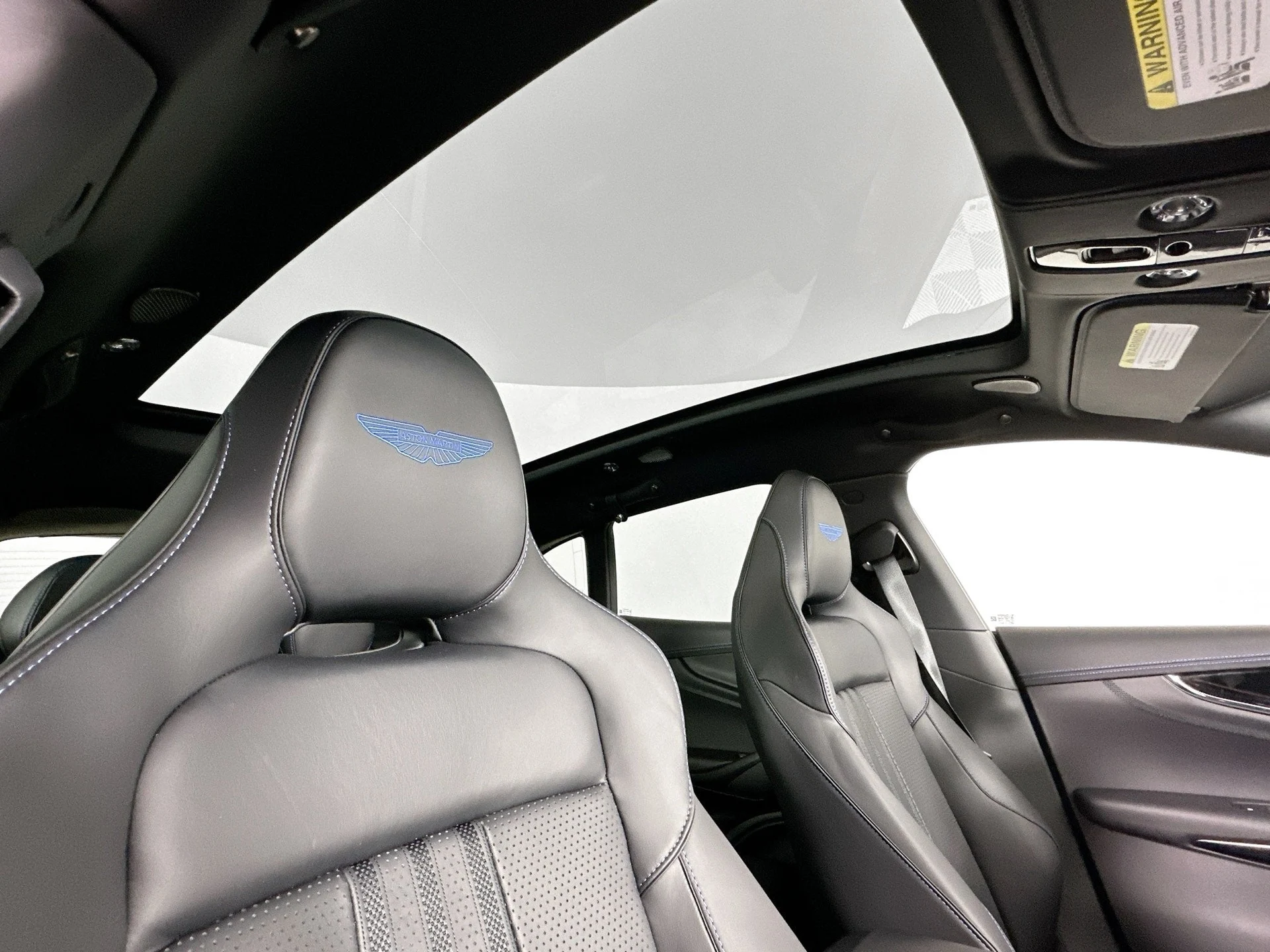 mph019_549098690_20_d5b48fa431