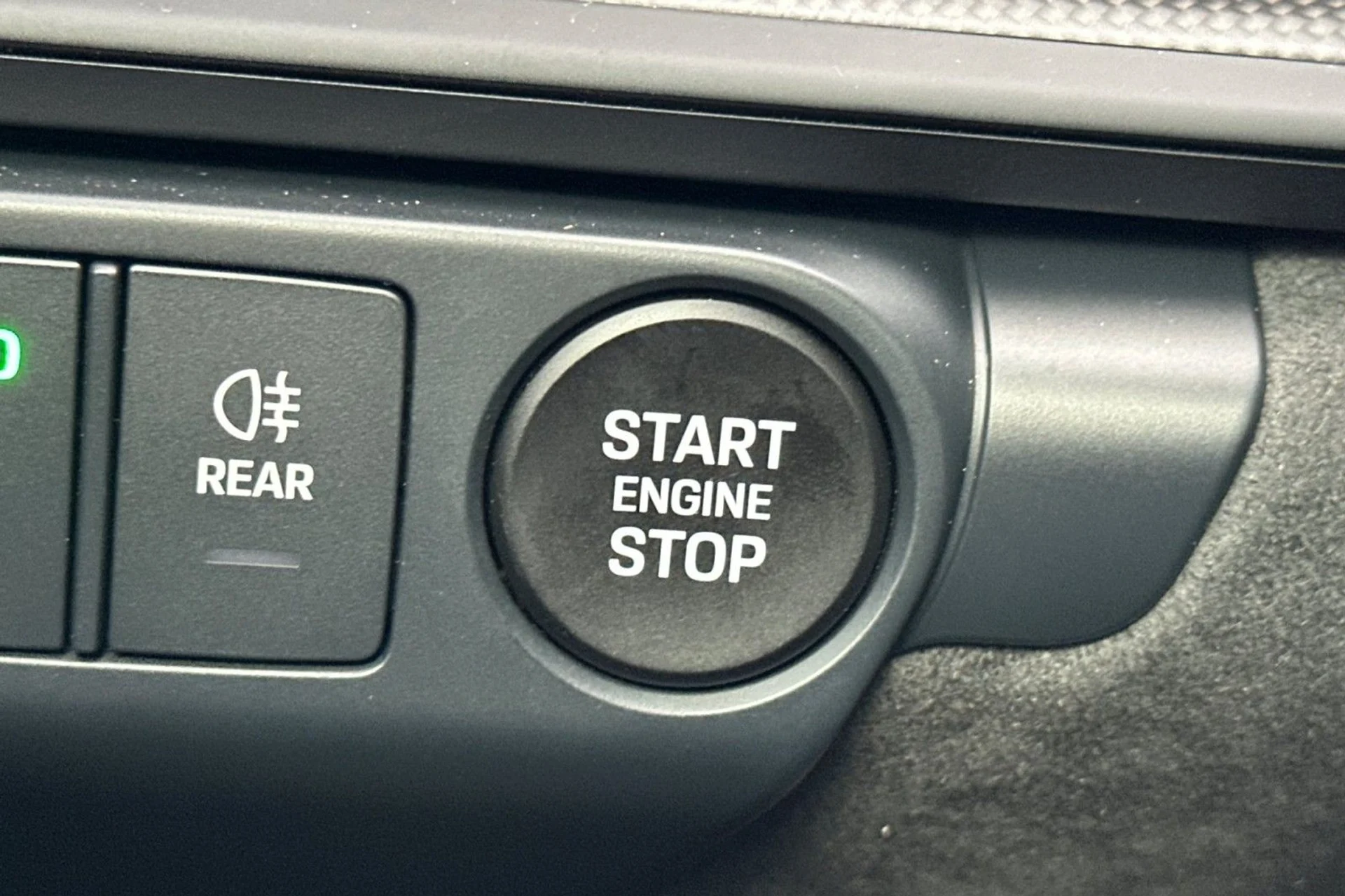 mph019_550404467_4296fe3620960d39697b0a09bc86d17d_c279a79517