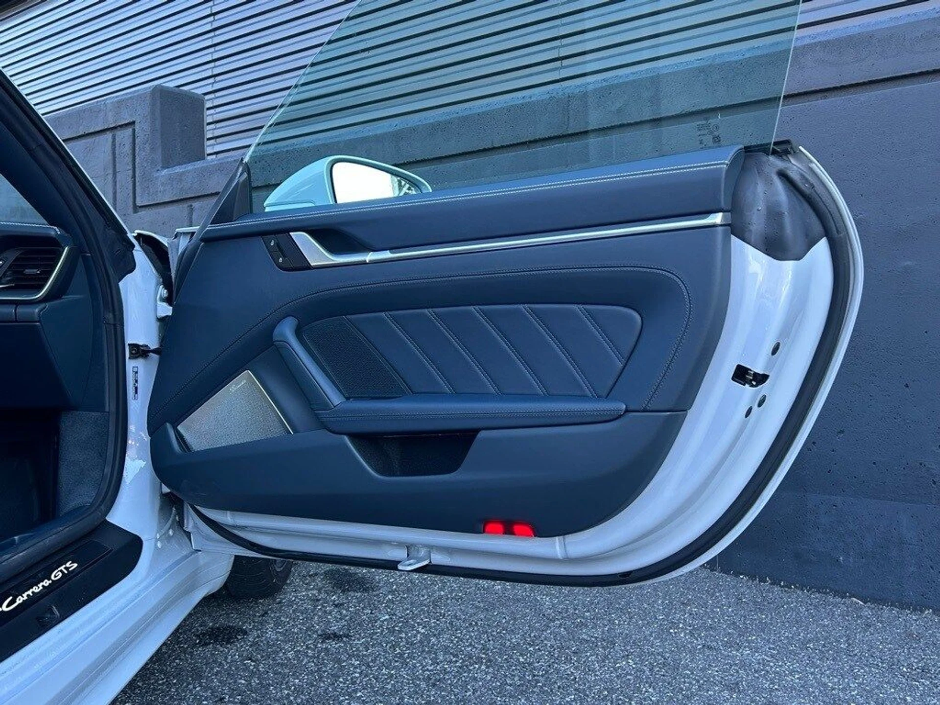 mph019_557200192_a87ffd7d8b67da85fe507878dcc1678dx_b4a6f1c0ae