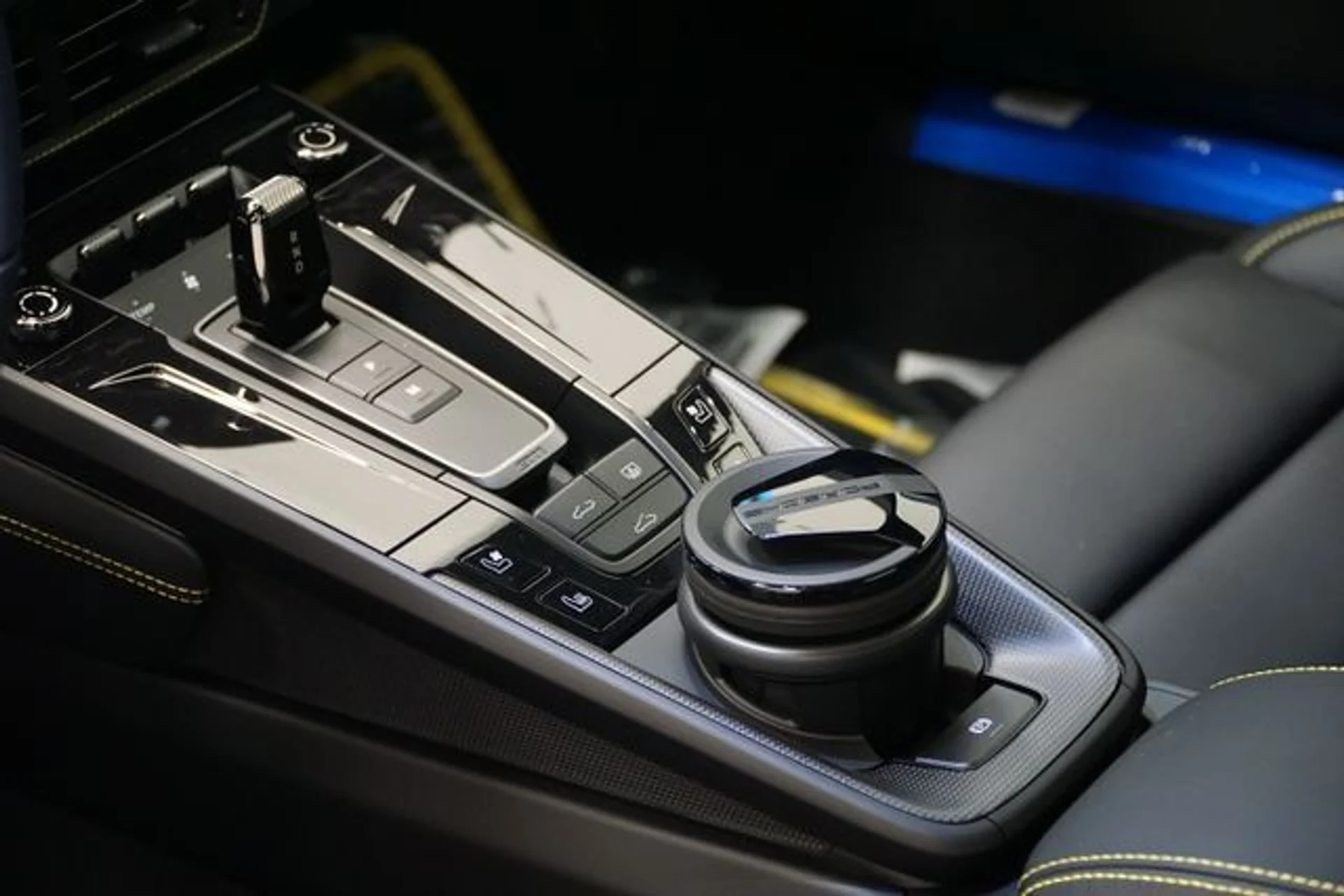 mph019_561690032_ff09e8b75efb1b212f0dc456416efb76_b24e545abb