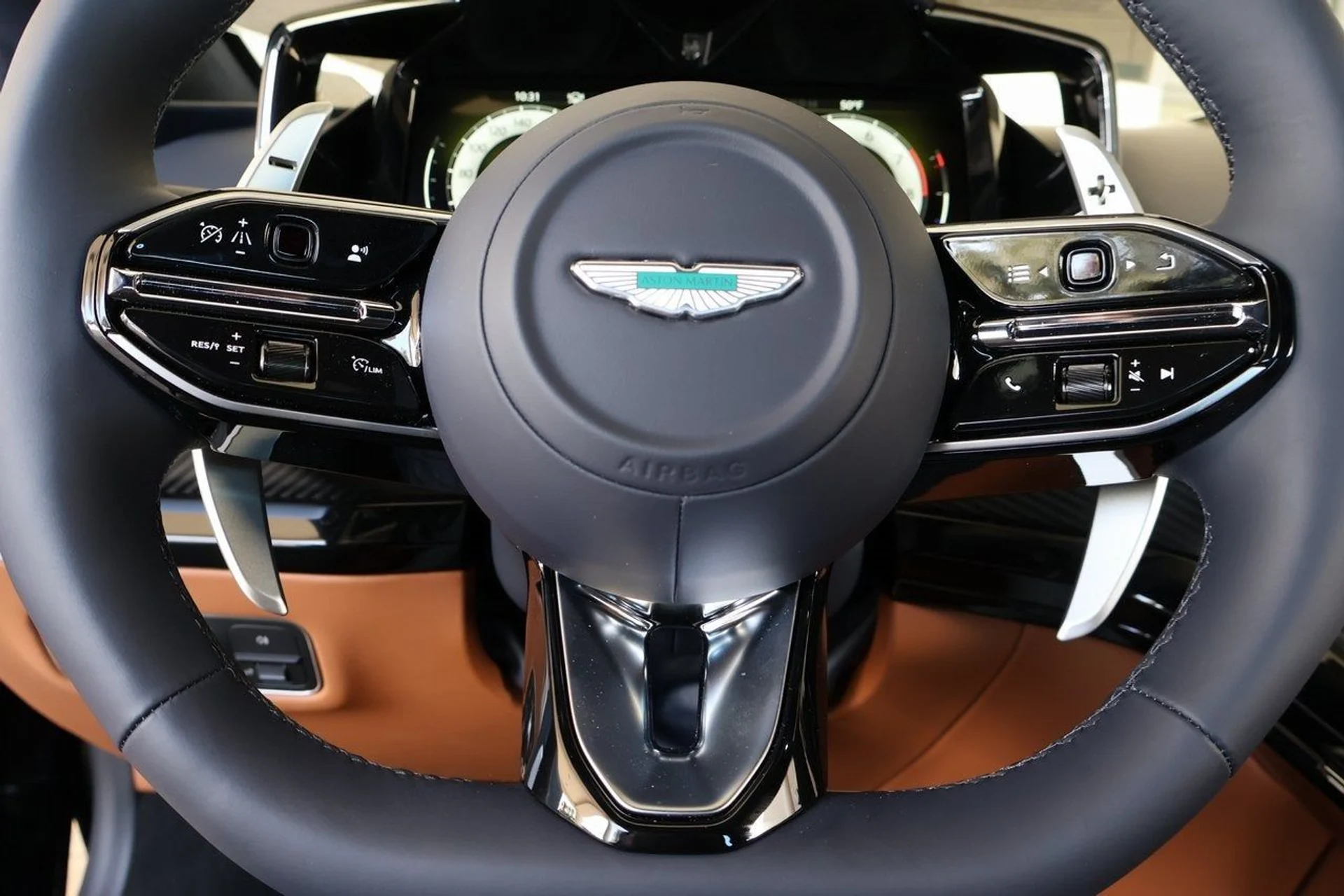 mph019_562059984_20_c9da2d8a2c