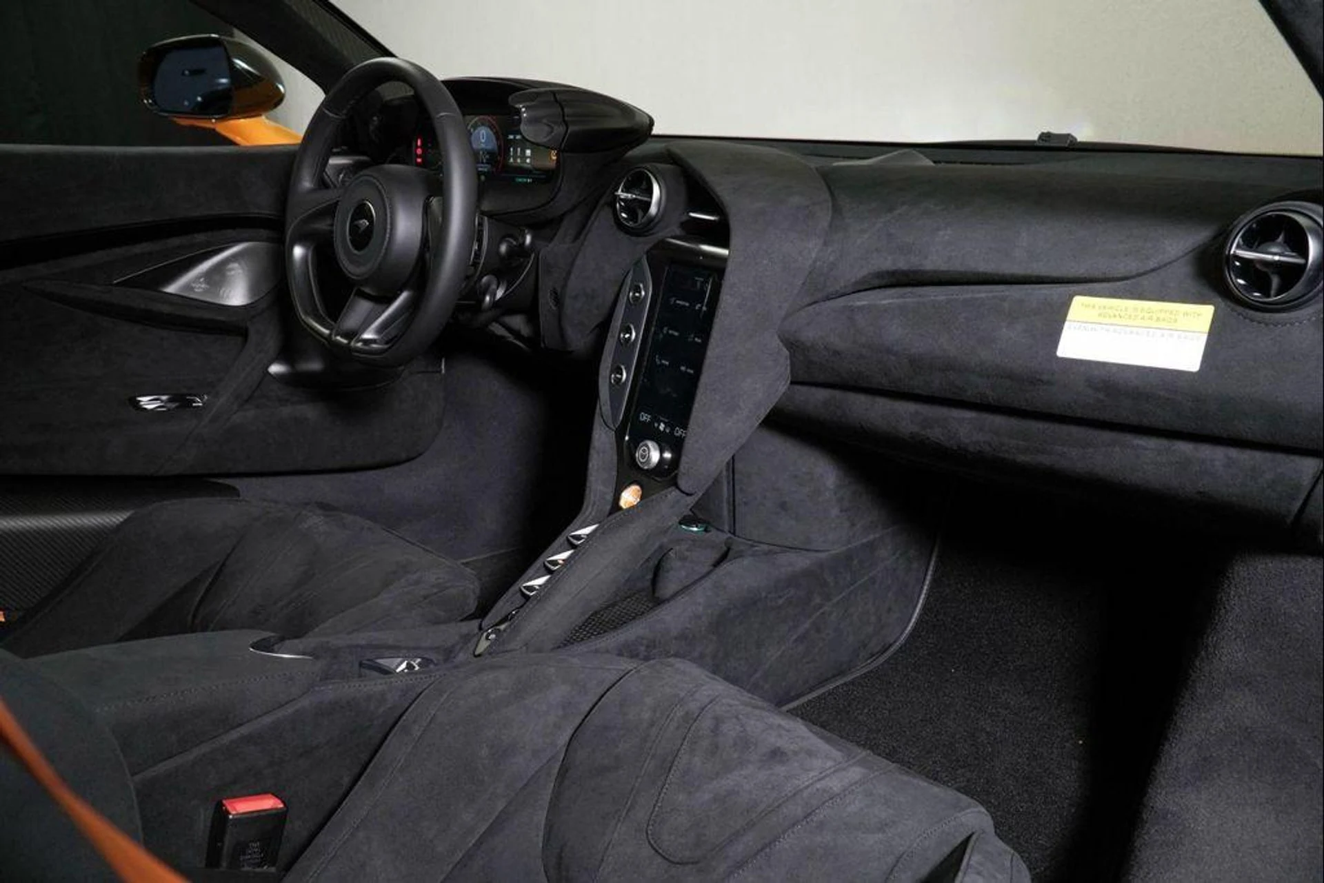 mph019_562111223_r_Q_Pkv_W6_V6k_LJ_Zohd0_Nddzi_Eqieo_f8767106a6