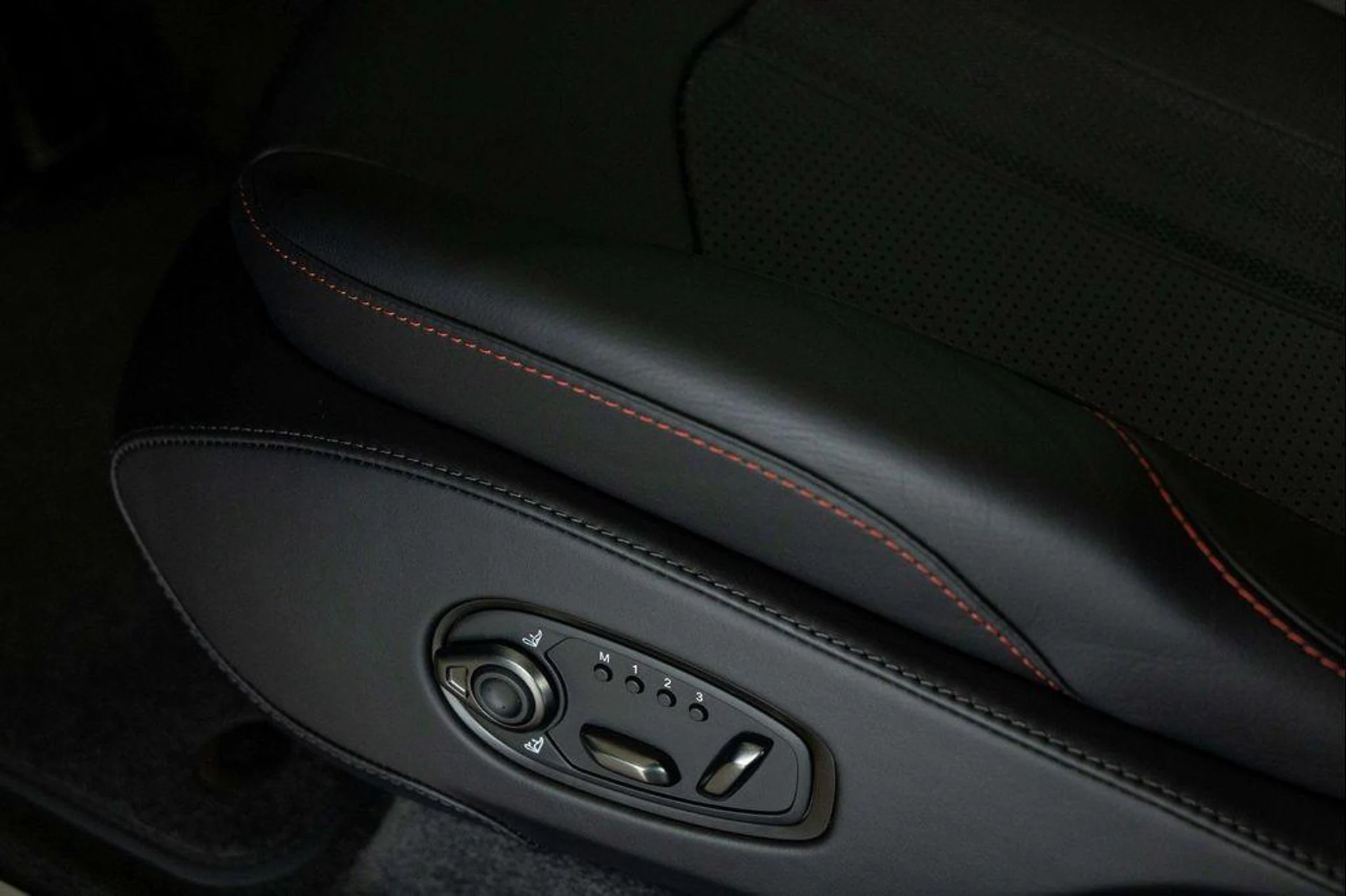 mph019_566679254_51go_Bfquj3_XV_0_A_Ev25_J_Bwmxfr_Iw_3ffc9f21c1