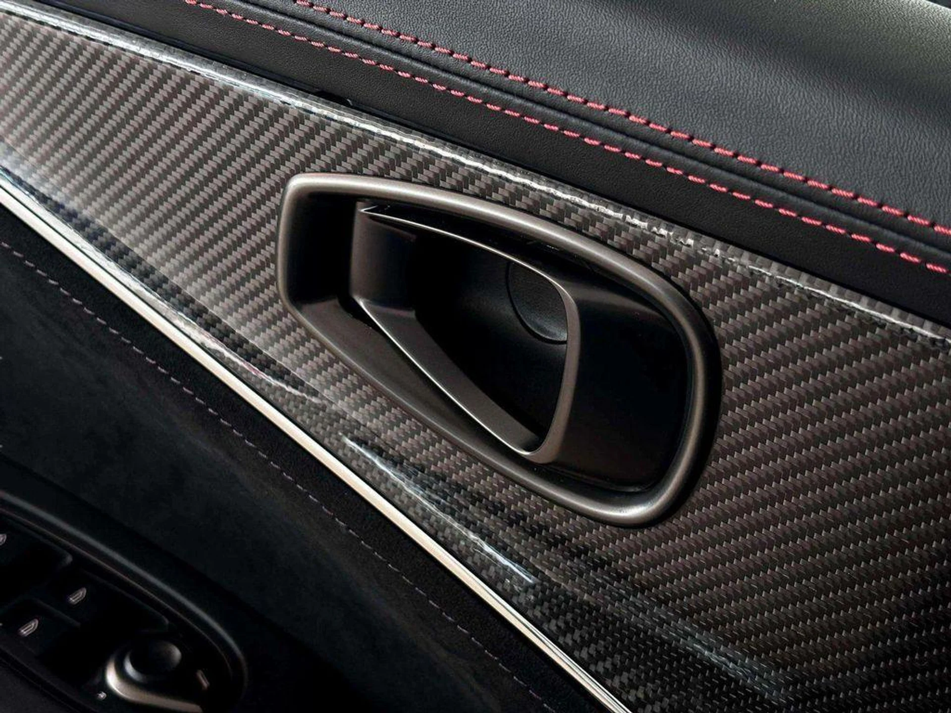 mph019_568876178_XW_Isg_Paf_Hj_L6dic_TI_Avl3_JDXS_I_6462d9f64e