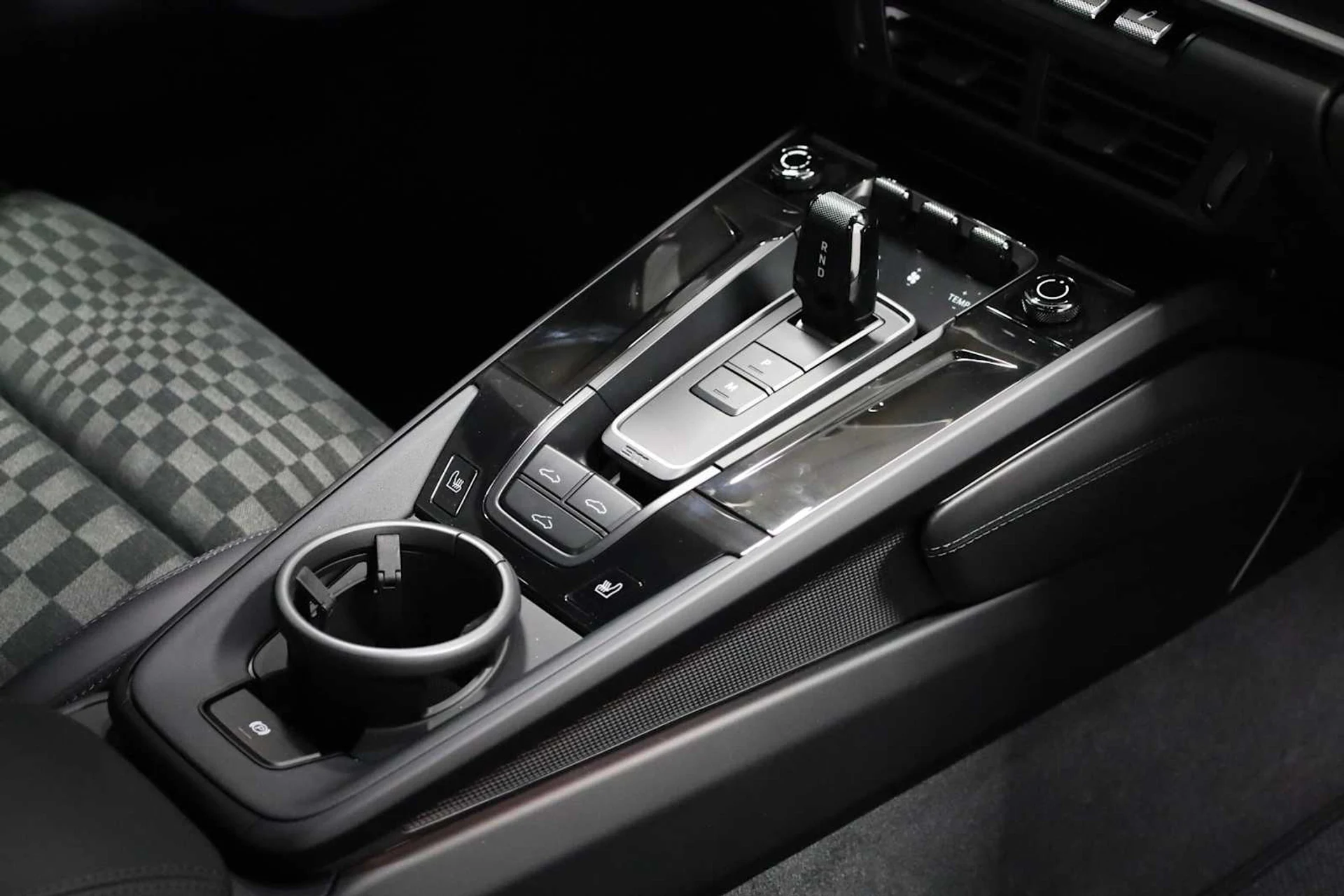 mph019_572625543_b113dd946475c2813746169a9e072b51_78f2748261