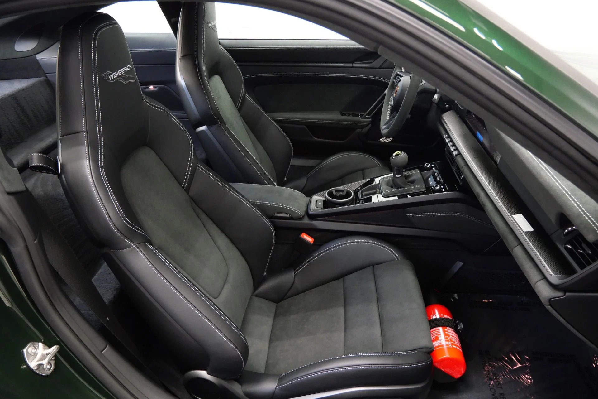 mph019_572932654_Used_2026_Porsche_911_GT_3_Weissach_Package_6_Speed_Manual_Delivery_Miles_1773425635_daa1f59919