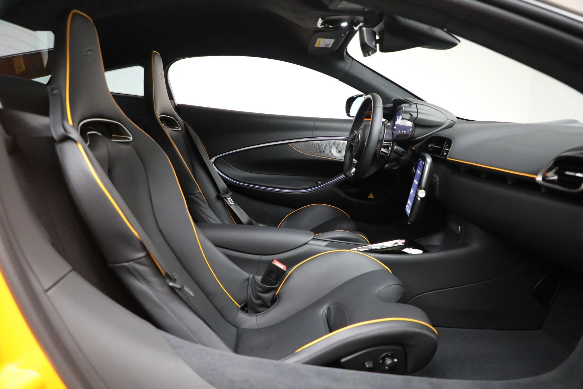 mph019_585987431_Used_2024_Mc_Laren_Artura_Tech_Lux_a154c46ae8