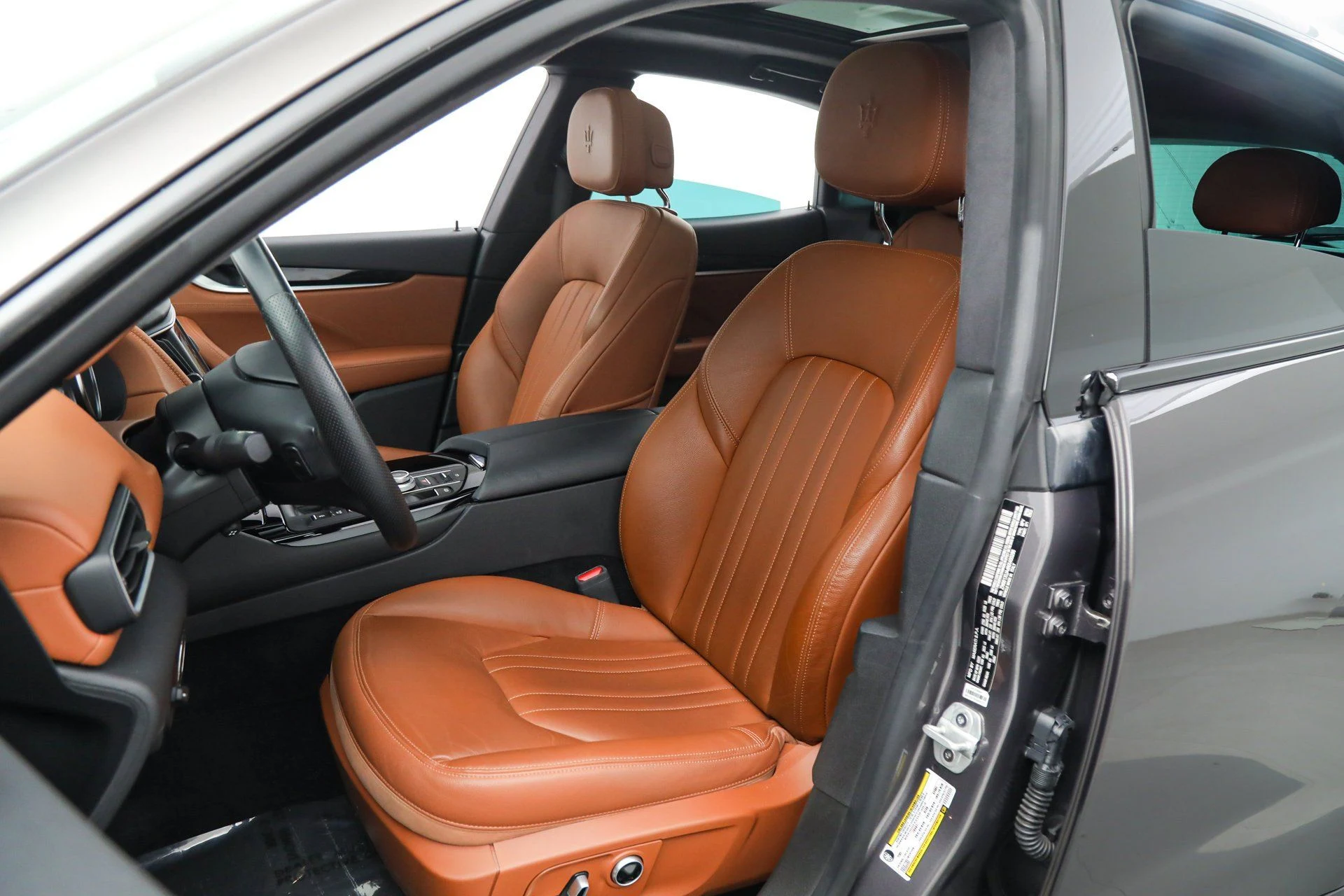 mph019_588875684_f2dc92a61ebbdb4f493f8f864a44b05e_024077a628