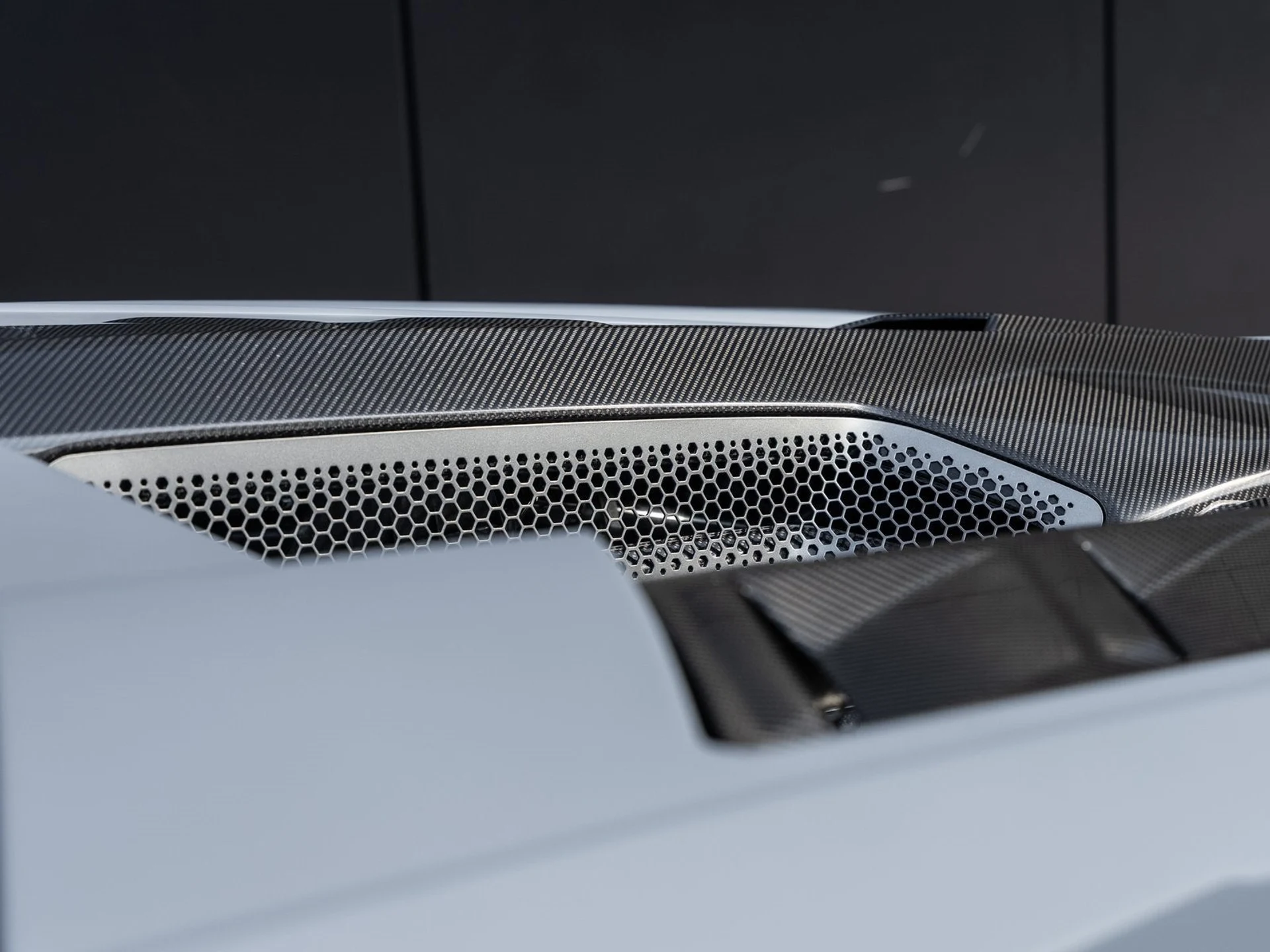 mph019_589016139_20_658d273269