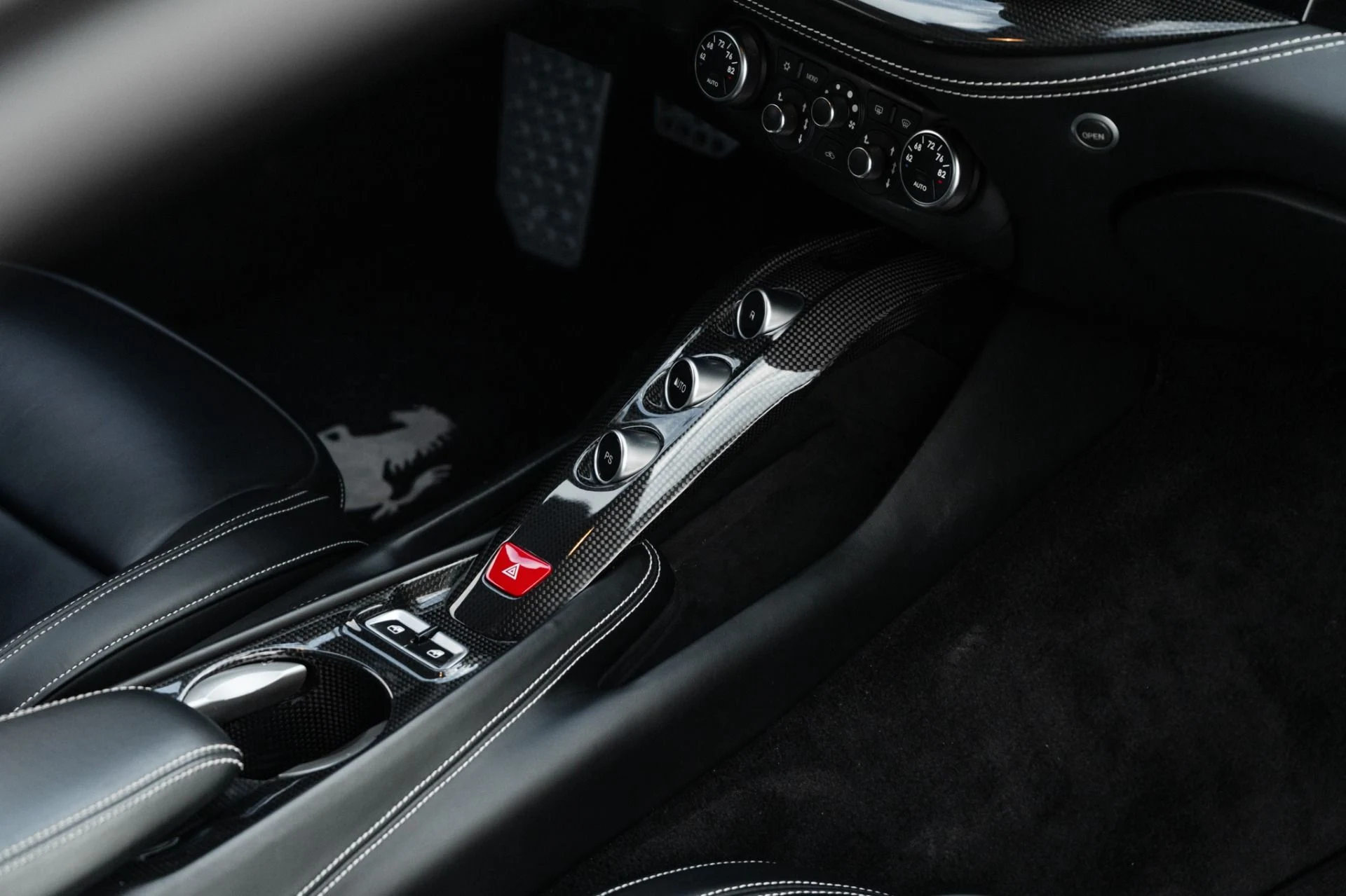 mph019_59050680_Used_2015_Ferrari_F12berlinetta_1763421627_11481033db