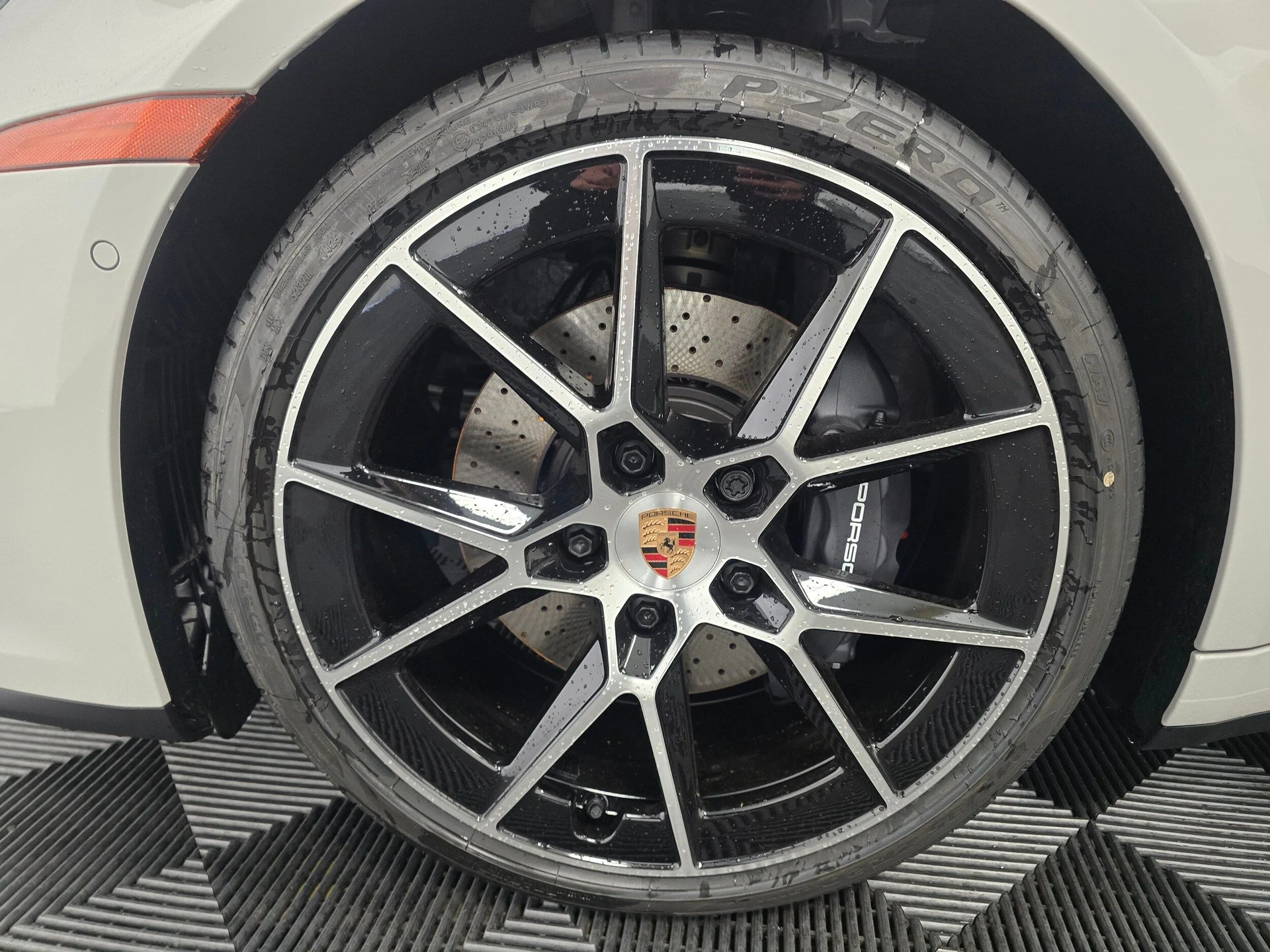 mph019_59557022_8fa16383af829475bf92271cdf7cf571x_cb228aca9e