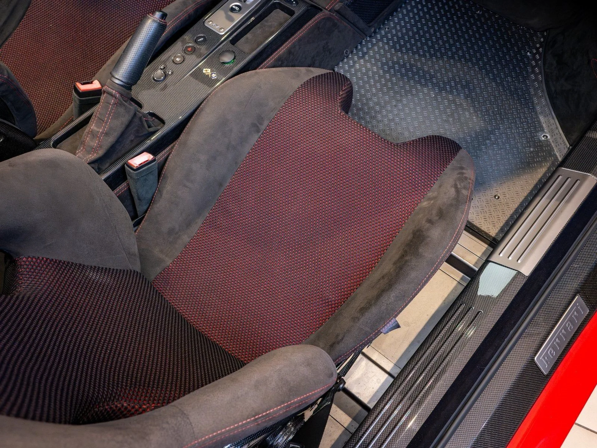 mph019_599696695_20_24f208799c