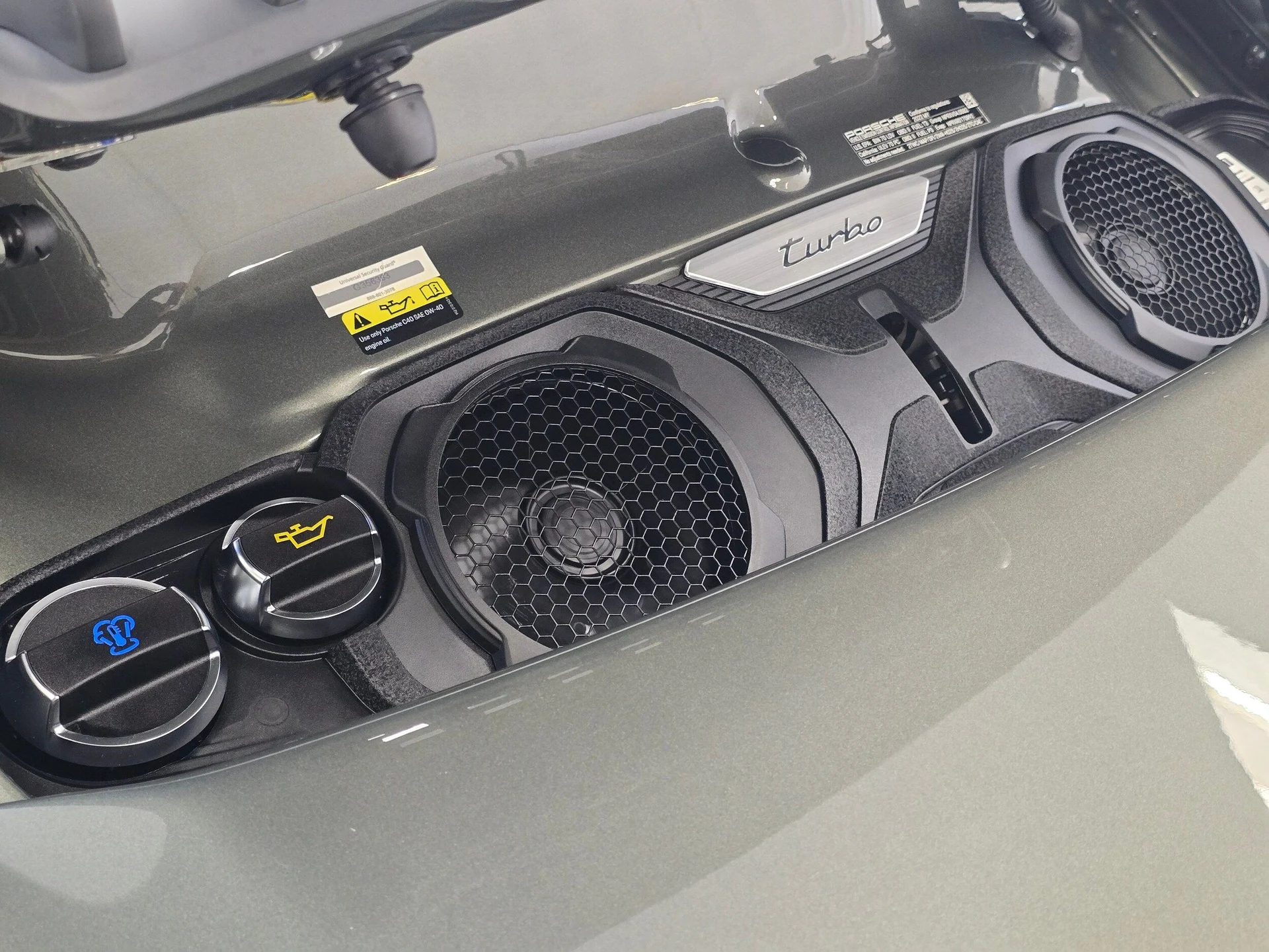 mph019_60019026_7742a09bded43f4b8f3cbf1782615284x_886e0776e6