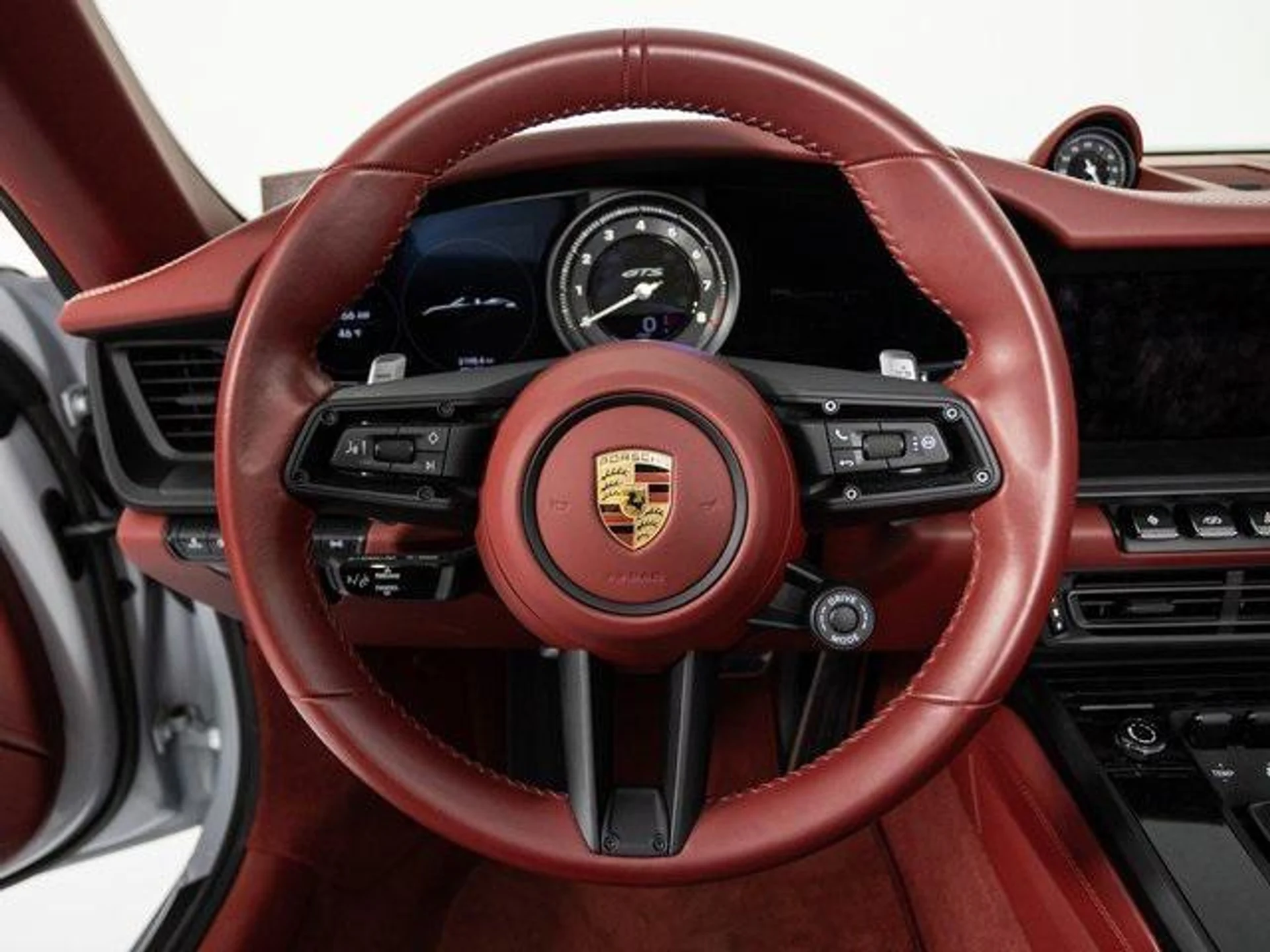 mph019_60364246_4_Qha_Pc5wrn_M5fw_H_Dv1_BZ_9_O5_QWM_9c2110aaf3