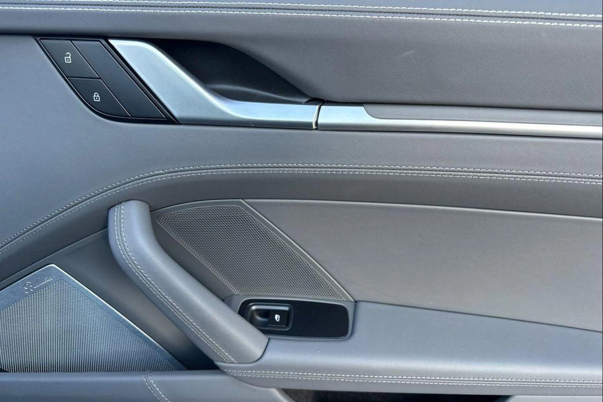 mph019_605309768_BB_8w7_VS_8x_I2otdqf_Lq7erf_MH_Cs0_ab0aee411c