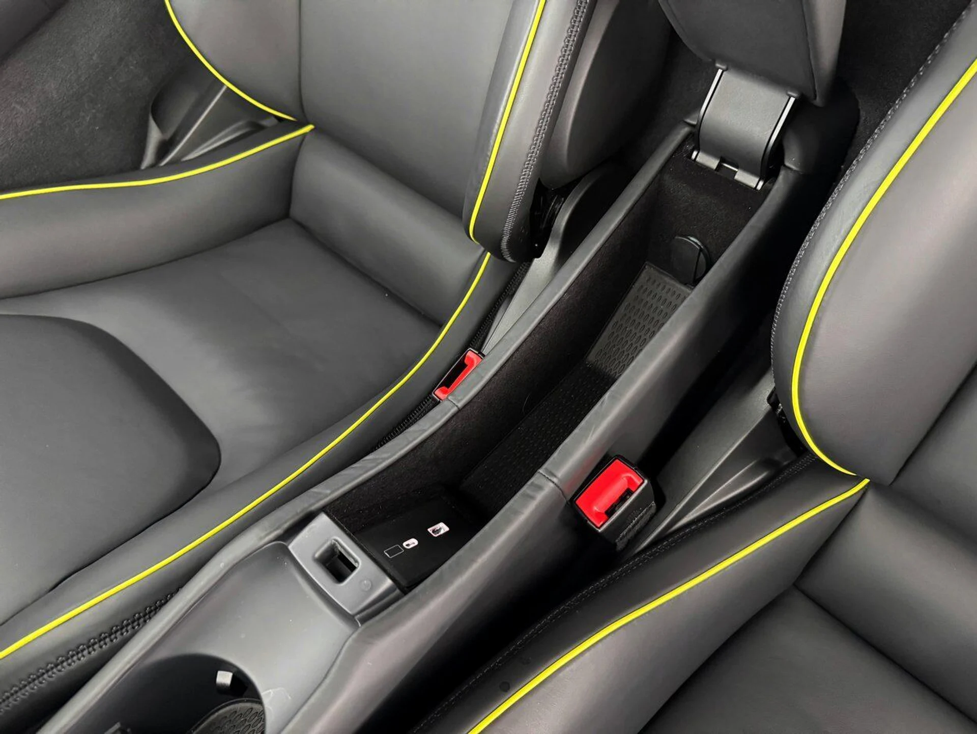 mph019_605919997_a92b9dd5f212f453f54129c28140527d_2b76dabc7c