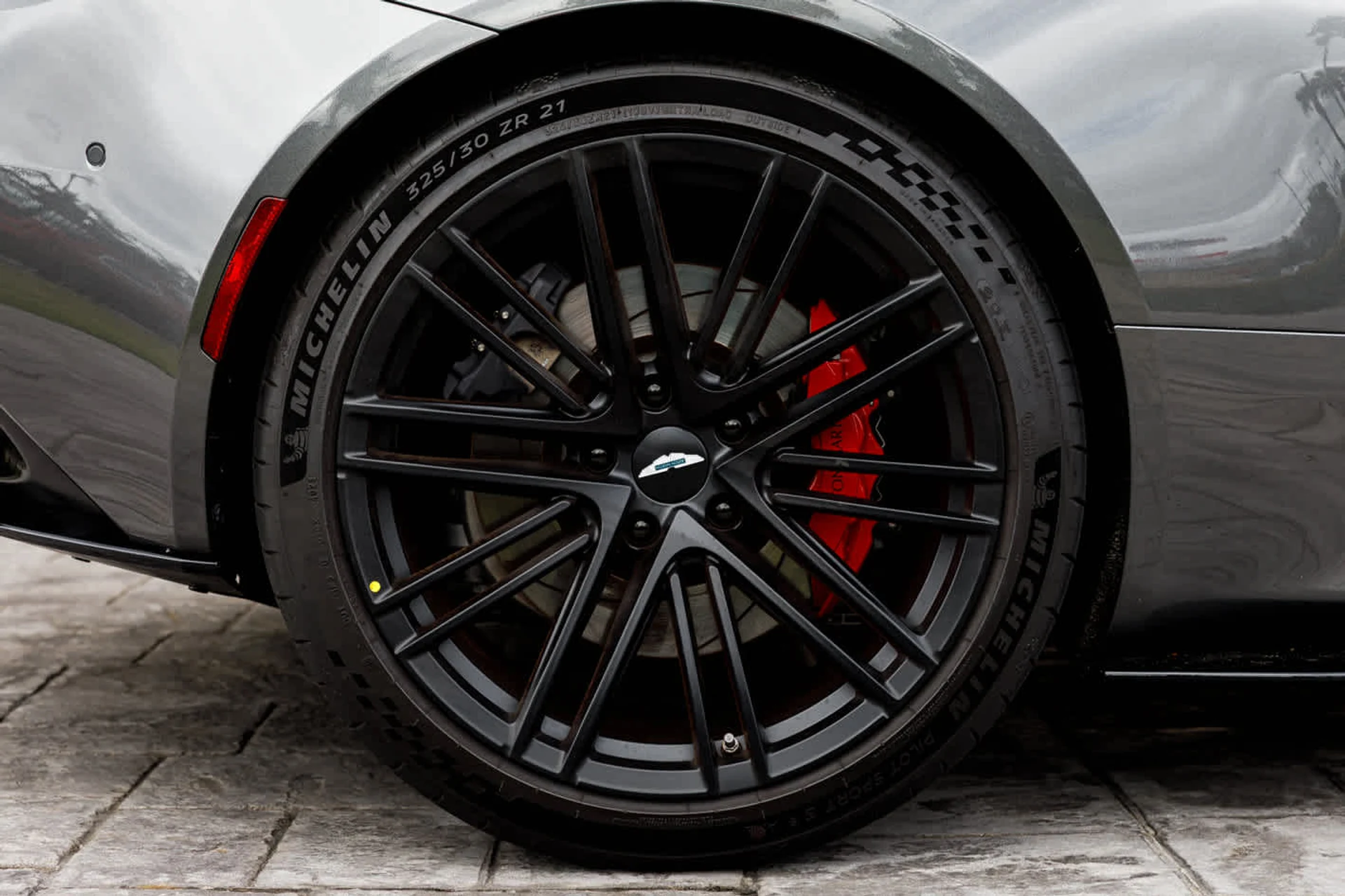 mph019_608835639_20_034cc72e51