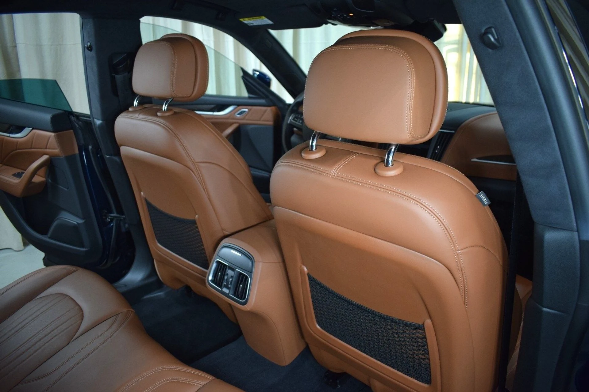 mph019_611314462_5198d23c45d3c17047c4194bac3e73a2x_4fa9bd93b0