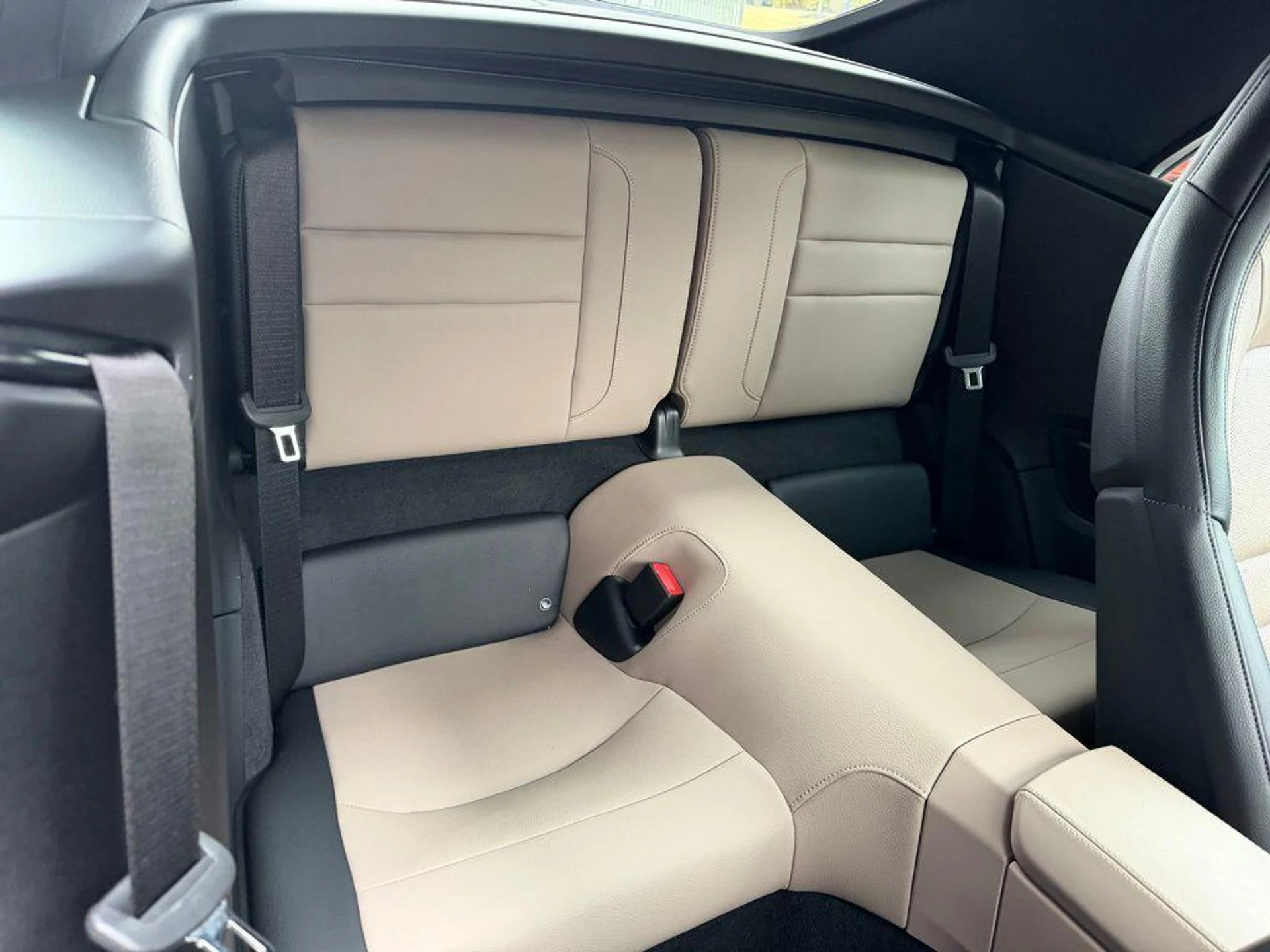 mph019_613955692_DKGN_1_U_Iv_U_Qv_BRE_26_P_Iu_EN_Kcw1_Mk_3c67ee531b