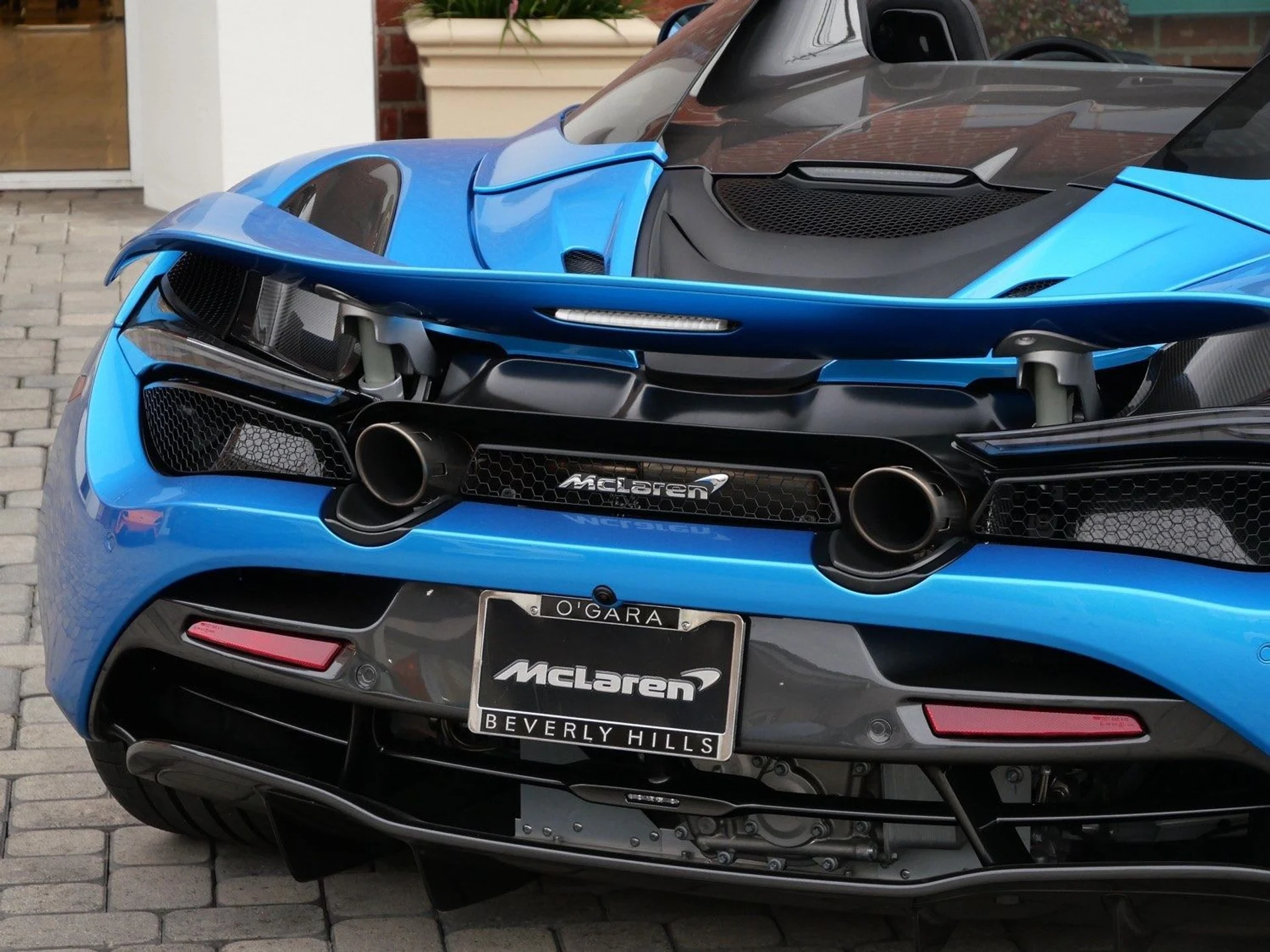 mph019_617241016_efff02b8c03341f1779a606870021901x_5865471b74