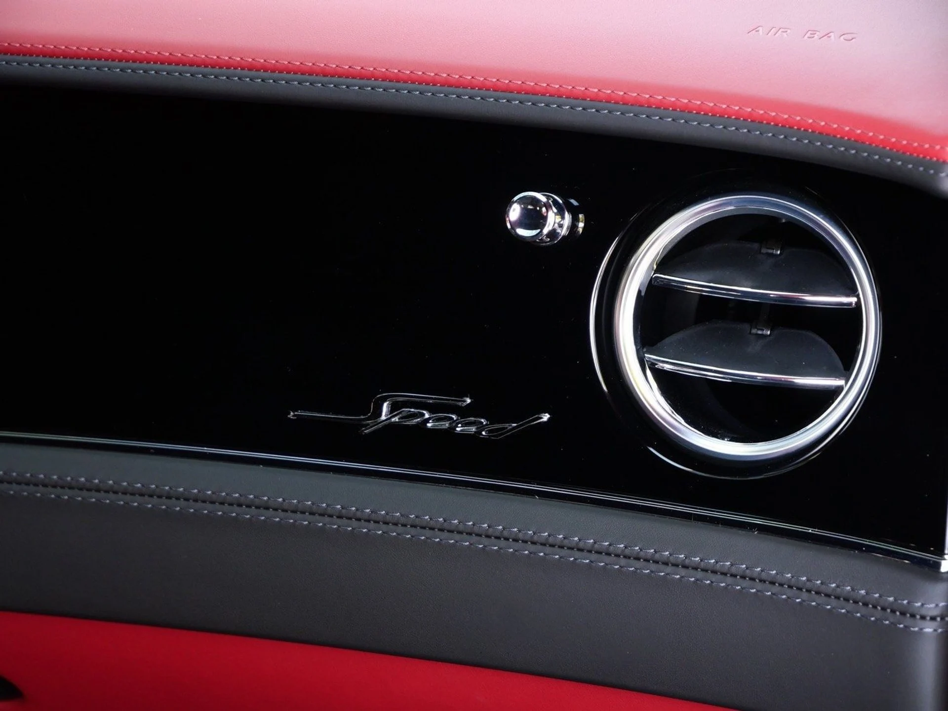 mph019_624470924_dc9ab85210c35ffea4543a108d013c9bx_1160ce4923