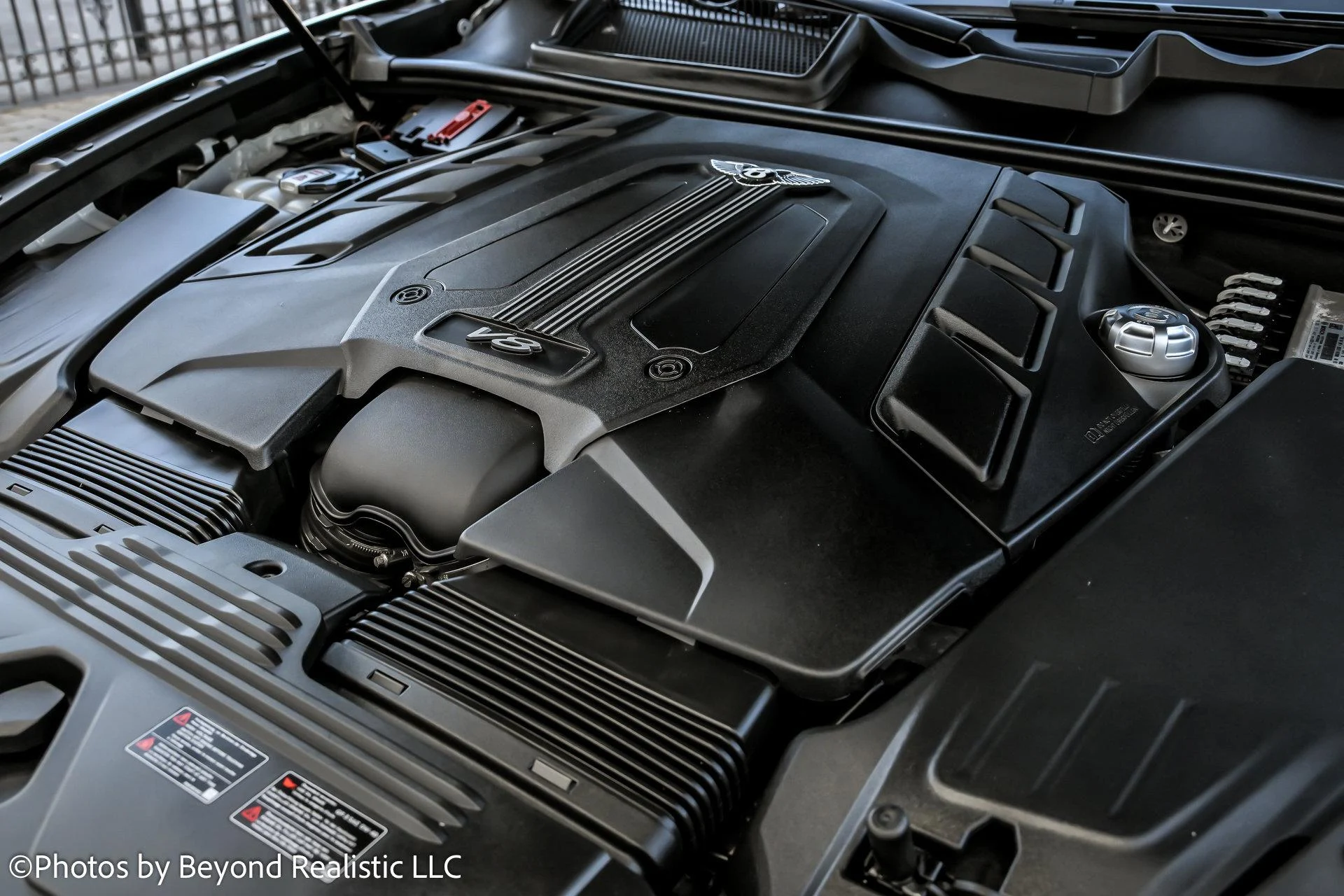 mph019_625112484_Used_2021_Bentley_Bentayga_V8_First_Edition_1762852451_96f0bf9f0f