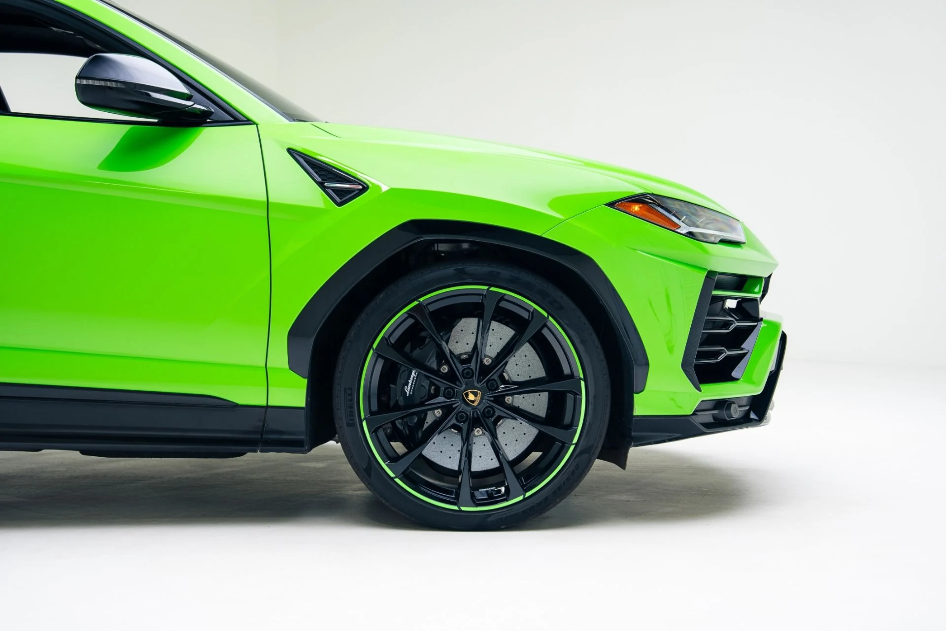 mph019_63333361_Used_2021_Lamborghini_Urus_1766090518_a74e14917c
