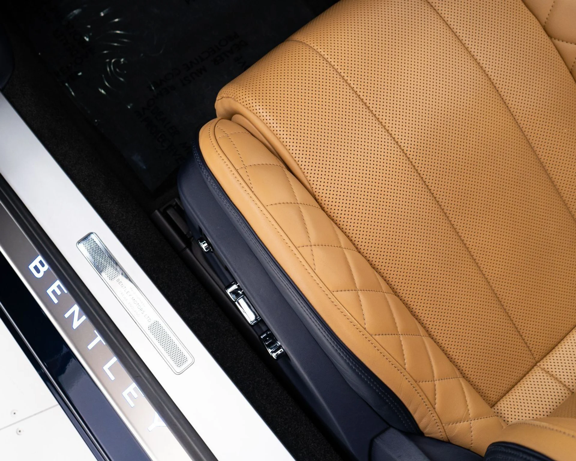 mph019_634705513_9b64693a24e3a3a1014d3478066d9eed_2bc0412617