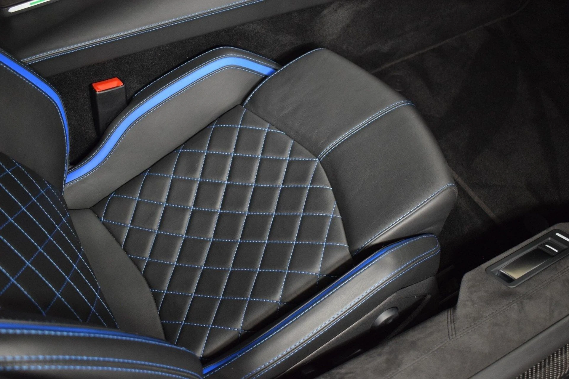 mph019_637792903_4cae589d7de5e21274b4291518aa7cd5x_e794ff67a4