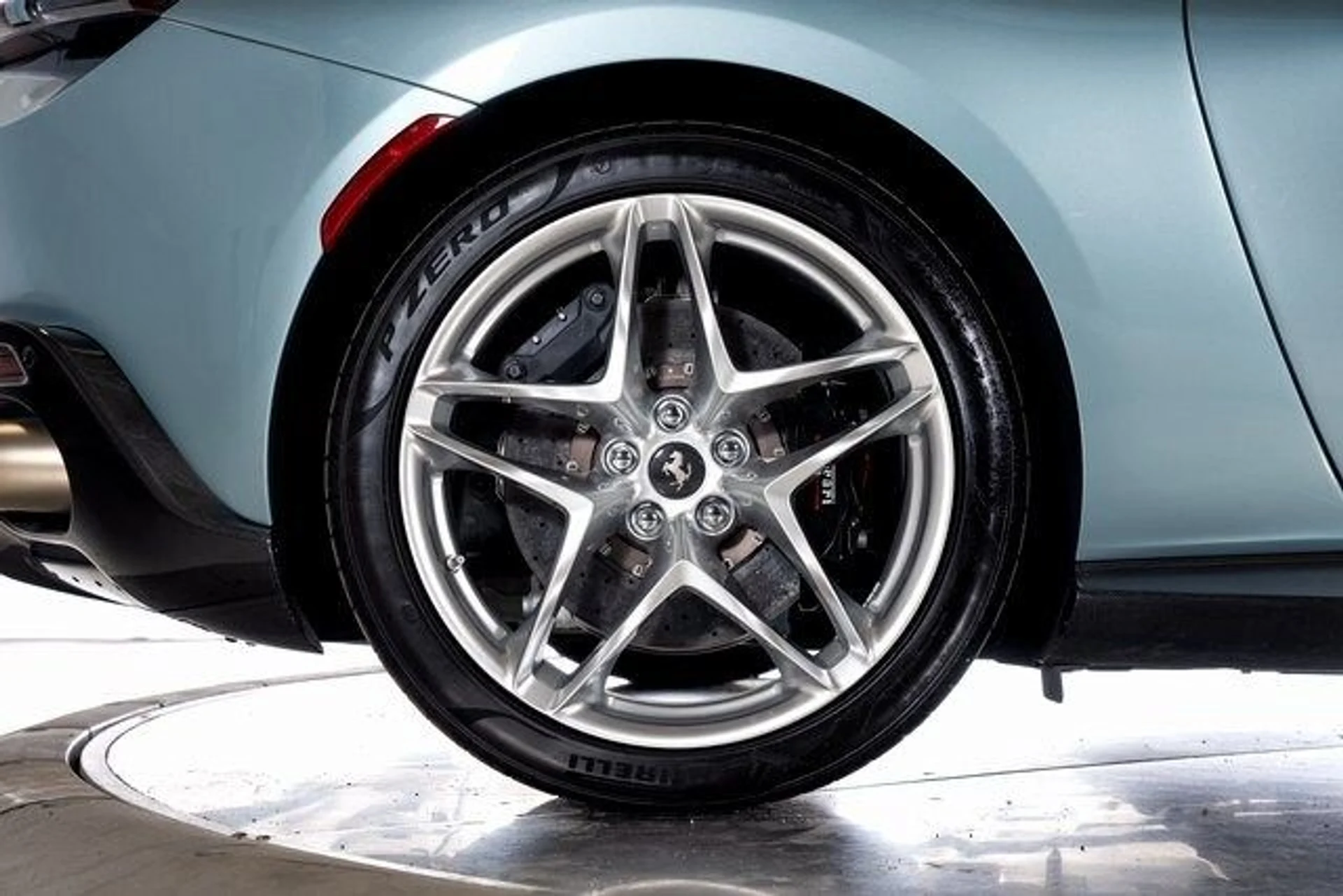 mph019_640996943_2370aef696485f648ccb710446902d34x_de1d83ef50