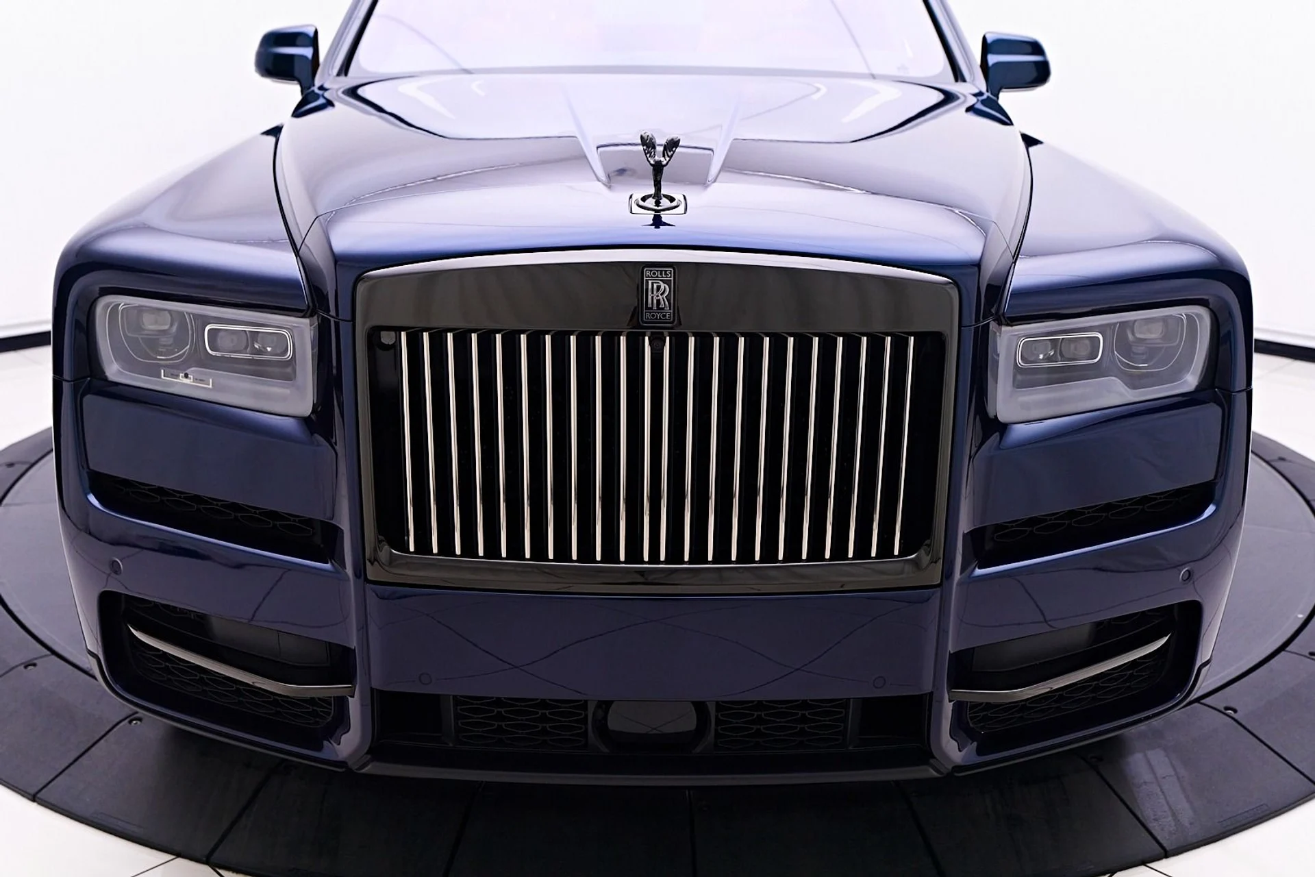 mph019_645595436_Used_2023_Rolls_Royce_Cullinan_Black_Badge_1745029260_2e702c744f