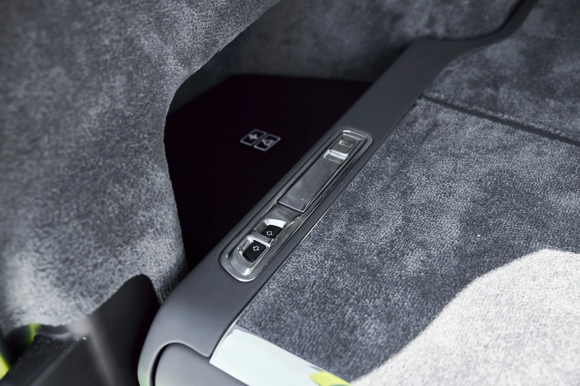 mph019_646928845_Used_2024_Rolls_Royce_Cullinan_Base_1773162575_08315db862