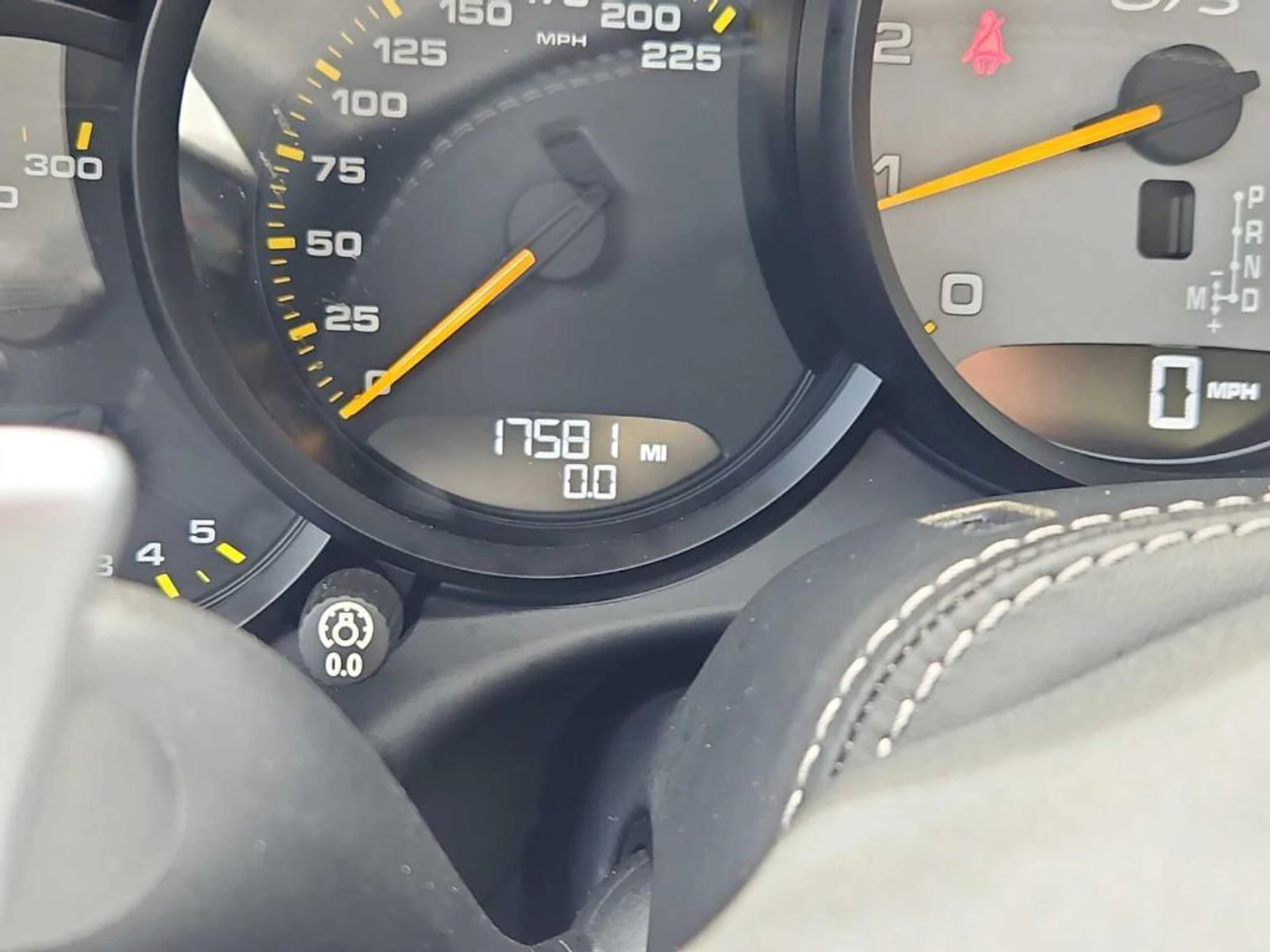 mph019_649155441_g_y_A_Hy_GY_86ed_e_JRV_0_P_Jdc_G0wgo_630bb97801