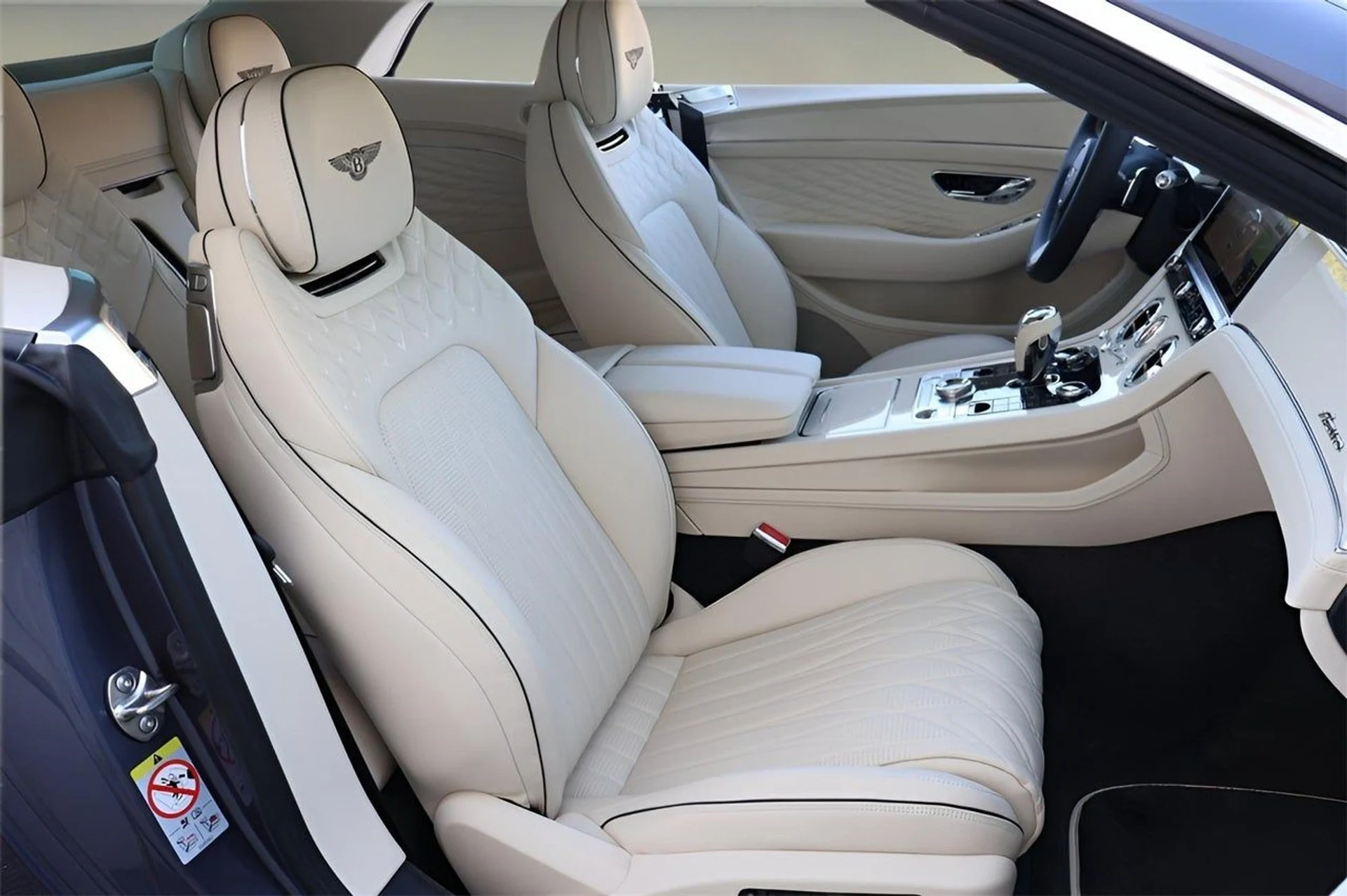 mph019_653856458_20_8906327096