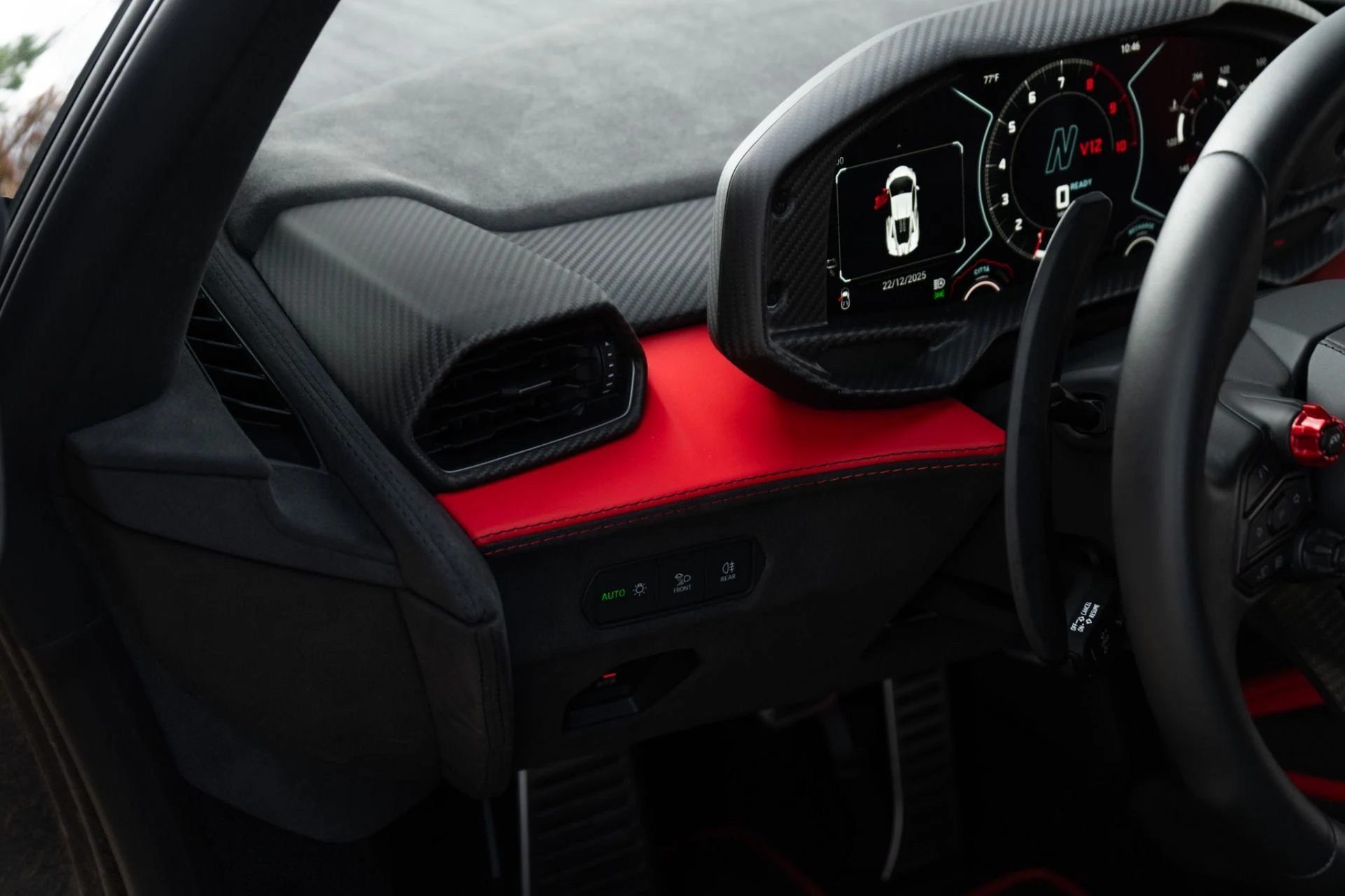 mph019_659184161_Used_2024_Lamborghini_Revuelto_1766428985_959c84758a