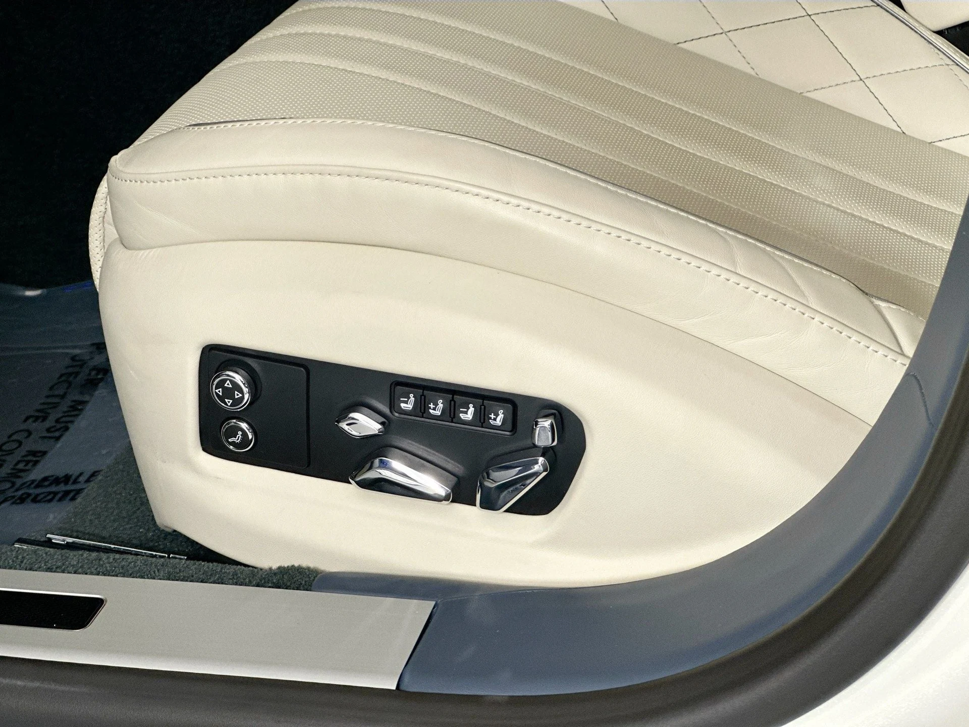 mph019_663959053_20_74df2a7276