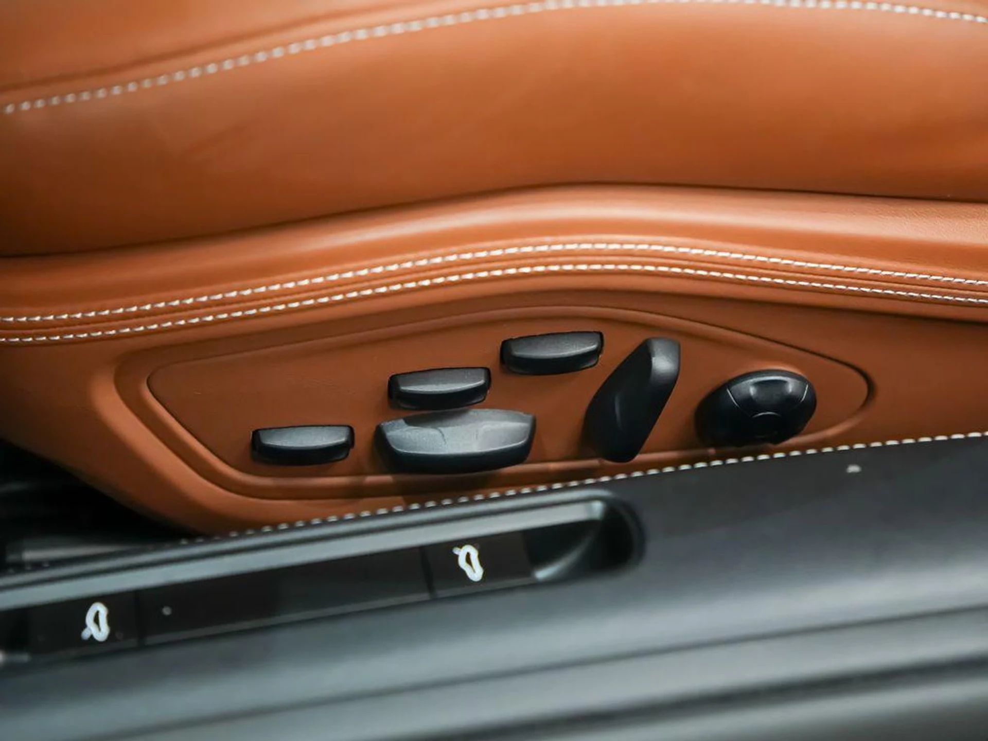 mph019_66501314_hztu_U0_Pd_Mk_WTV_Tjm1g_QOIAQZY_7s_239209fd00