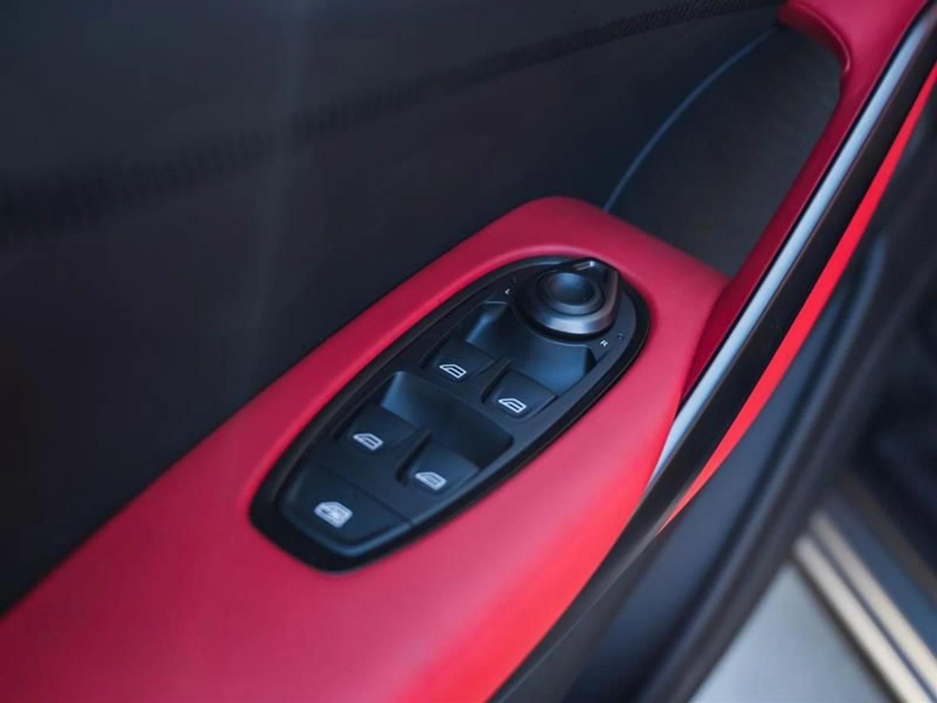 mph019_666296379_cp0jks3x_63d68c5a5d