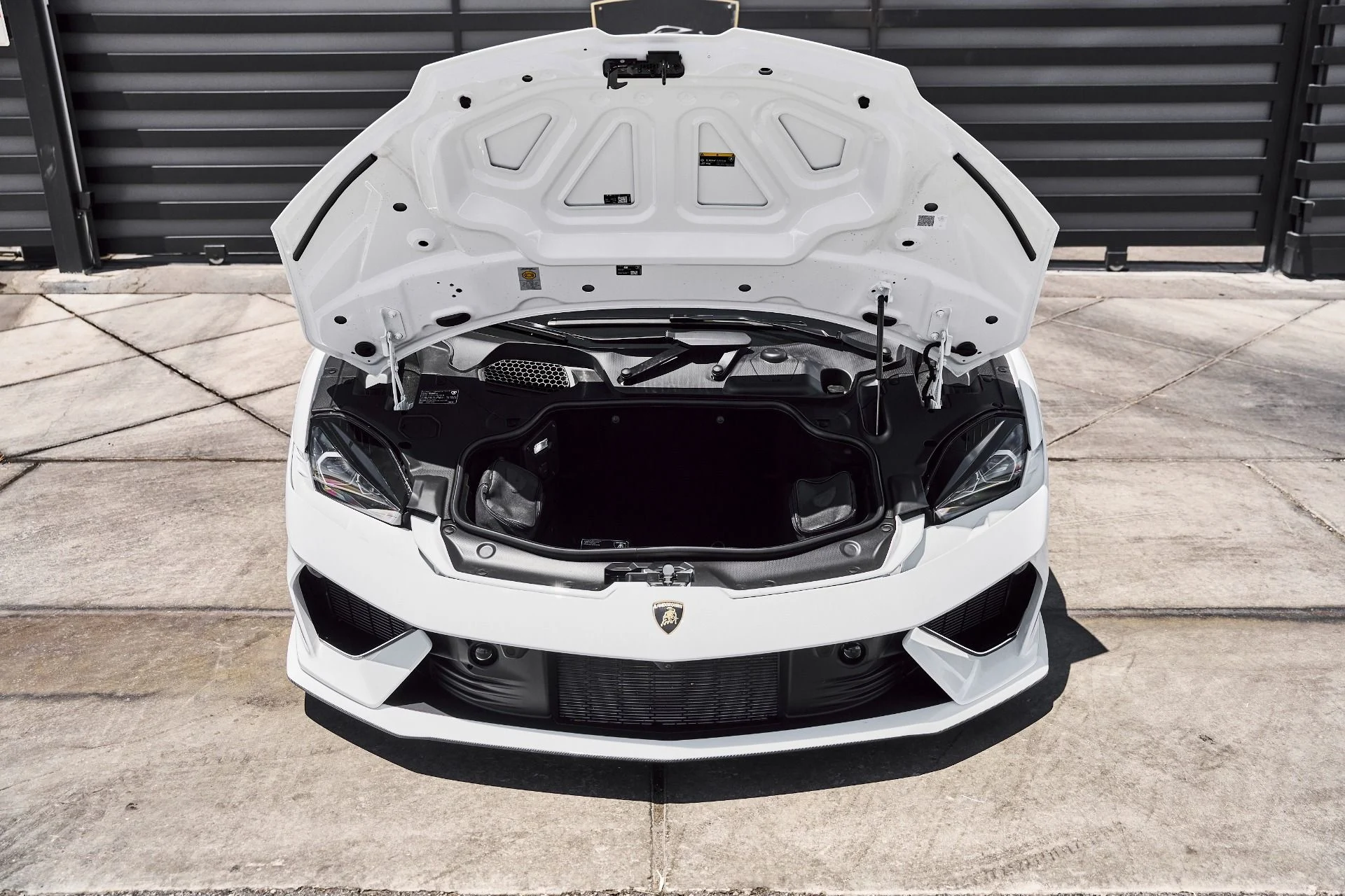 mph019_666732520_Used_2026_Lamborghini_Temerario_Base_1780532911_8254846386