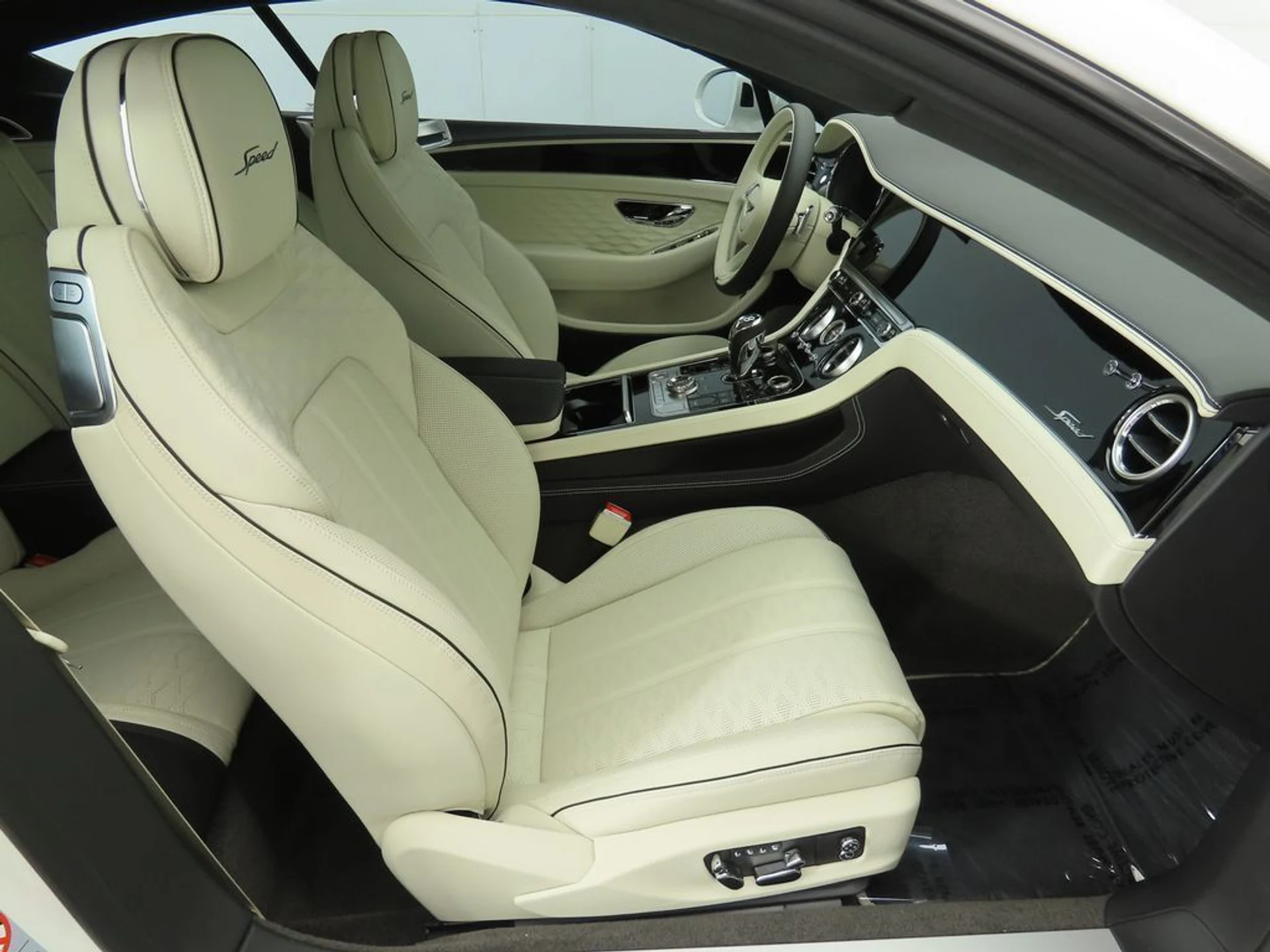 mph019_67414403_new_2025_bentley_continental_gtspeedcoupe_8119_22893102_20_1024_1e89f88b20