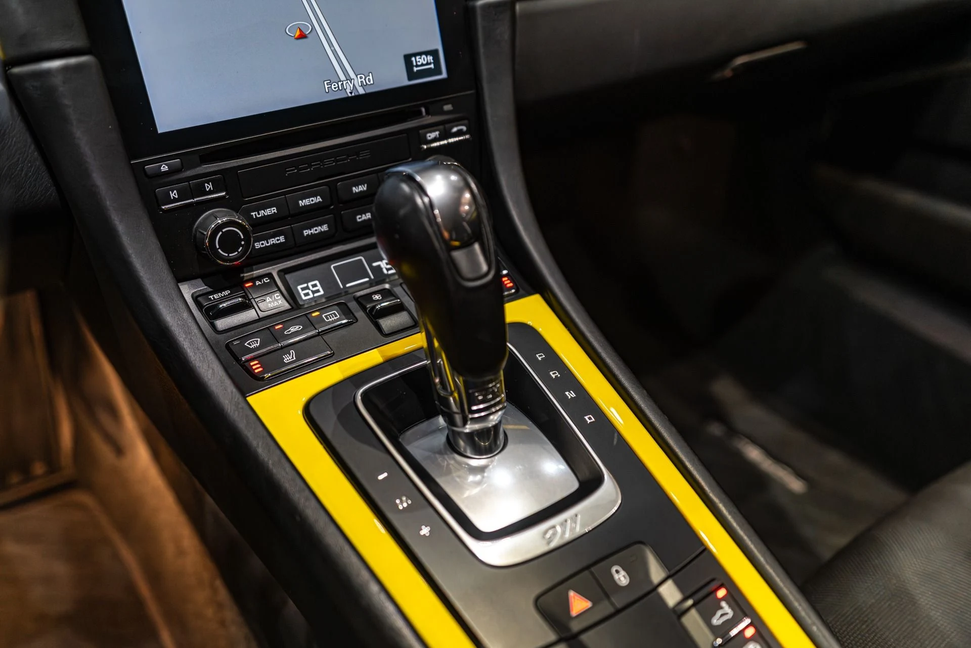 mph019_680681351_13056_p20_l_5932df590b