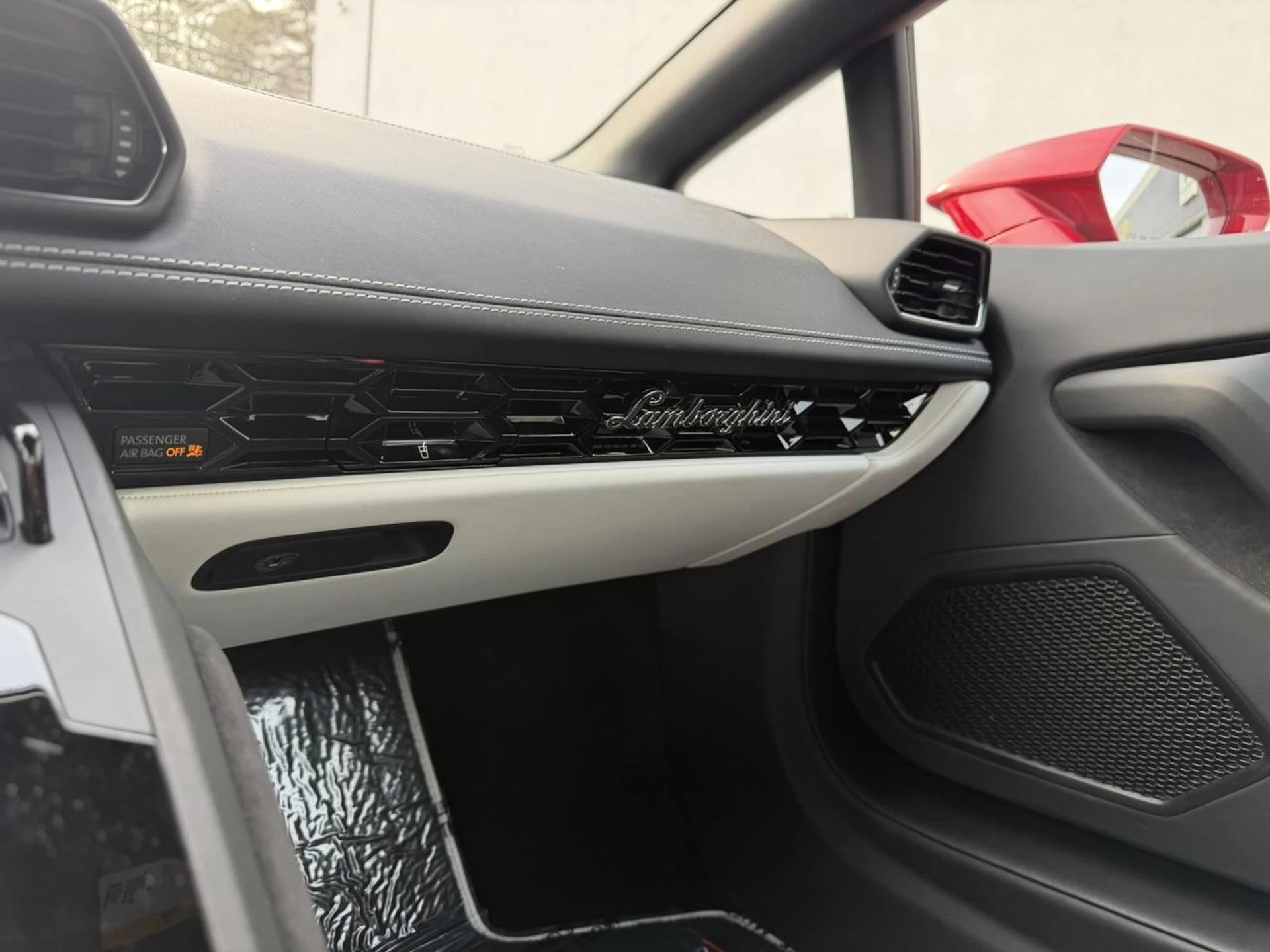 mph019_692420647_52d9aba4984c2601f2164f34bd540089_089b634eef