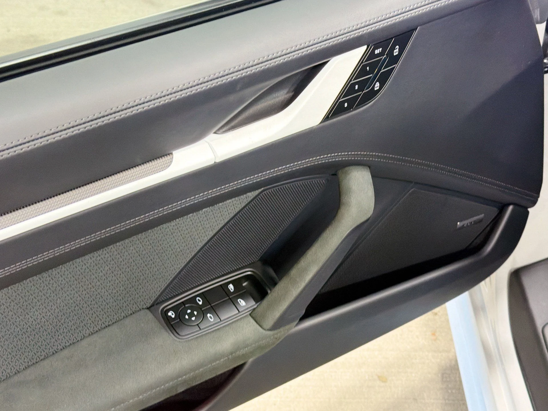 mph019_695331084_83f2f3785fa2daca81eb3978934f0aae_1991ef93a3